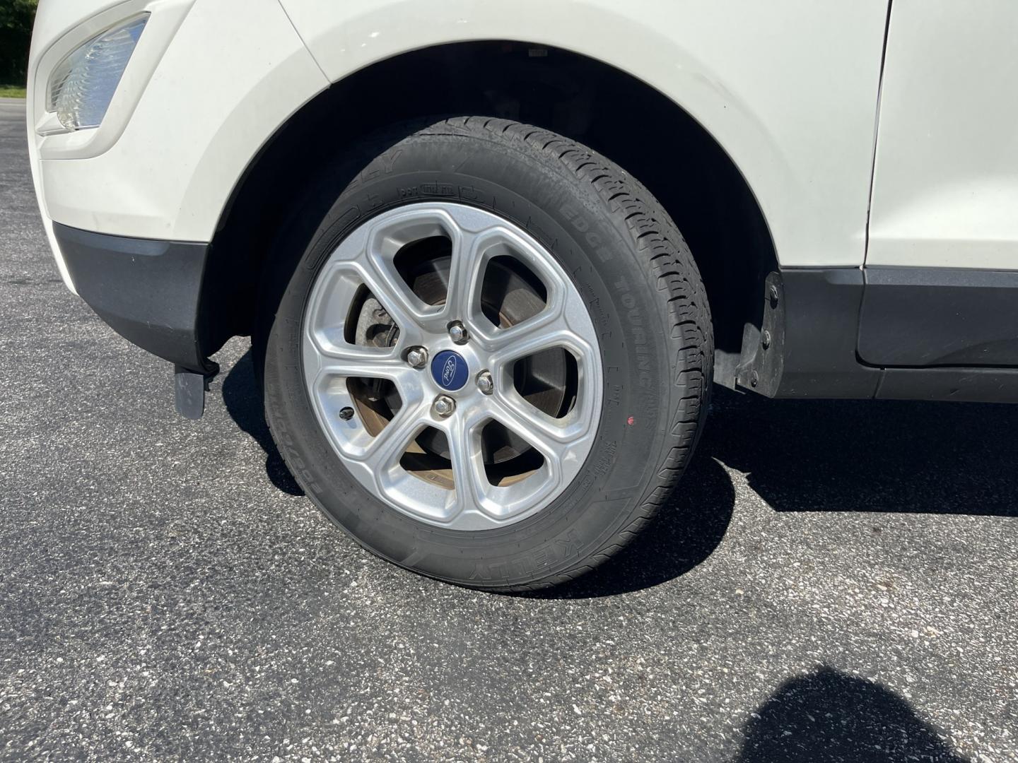 2021 White /Black Ford EcoSport SE AWD (MAJ6S3GL1MC) with an 2.0L I4 DOHC 16V engine, Automatic transmission, located at 11115 Chardon Rd. , Chardon, OH, 44024, (440) 214-9705, 41.580246, -81.241943 - 2021 Ford EcoSport SE 4WD – Compact Size with All-Weather Capability and Everyday Convenience If you want a smaller SUV that is easy to park and still useful in changing conditions, this 2021 Ford EcoSport SE 4WD is a practical choice. The 2.0L Duratec engine and 6-speed automatic deliver smooth- Photo#13