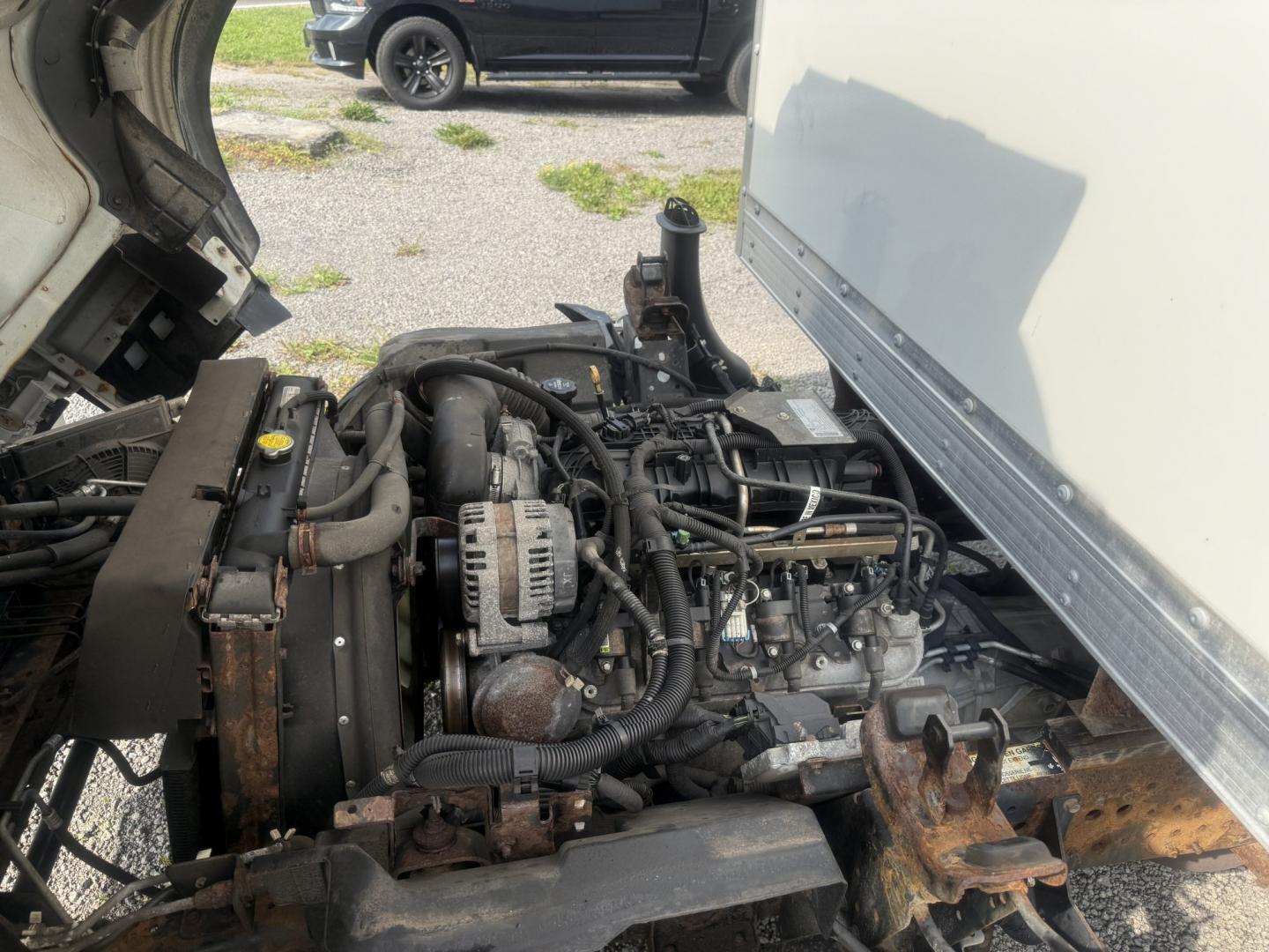 2019 White /Gray Isuzu NPR HD - (54DC4W1B4KS) with an 6.0L V8 OHV 16V engine, Automatic transmission, located at 547 E. Main St., Orwell, OH, 44076, (440) 437-5893, 41.535435, -80.847855 - 2019 Isuzu NPR HD Box Truck – Straightforward Work Truck with One-Owner History If you need a dependable box truck for deliveries or job-site use, this 2019 Isuzu NPR HD is a practical option. The 6.0L Vortec V8 and 6-speed automatic deliver the power and durability expected in a commercial truck- Photo#17