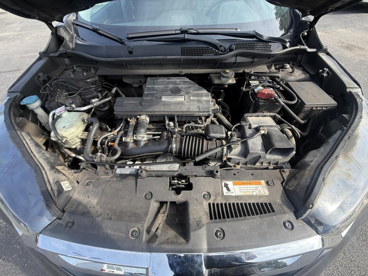 2018 Gray /Black Honda CR-V EX AWD (7FARW2H5XJE) with an 1.5L I4 16V DOHC TURBO engine, Automatic transmission, located at 547 E. Main St., Orwell, OH, 44076, (440) 437-5893, 41.535435, -80.847855 - 2018 Honda CR-V EX AWD – Efficient Compact SUV with One-Owner History and Everyday Comfort If you want a compact SUV that balances efficiency, comfort, and all-weather capability, this 2018 Honda CR-V EX AWD is a strong option. The 1.5L Turbocharged engine delivers responsive power and a solid 33- Photo#6