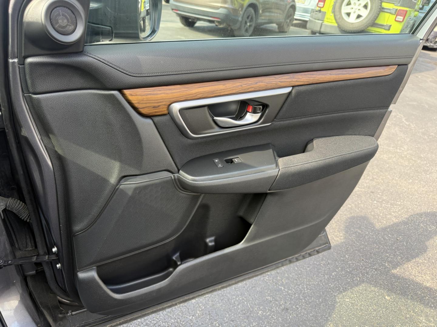 2018 Gray /Black Honda CR-V EX AWD (7FARW2H5XJE) with an 1.5L I4 16V DOHC TURBO engine, Automatic transmission, located at 547 E. Main St., Orwell, OH, 44076, (440) 437-5893, 41.535435, -80.847855 - 2018 Honda CR-V EX AWD – Efficient Compact SUV with One-Owner History and Everyday Comfort If you want a compact SUV that balances efficiency, comfort, and all-weather capability, this 2018 Honda CR-V EX AWD is a strong option. The 1.5L Turbocharged engine delivers responsive power and a solid 33- Photo#41