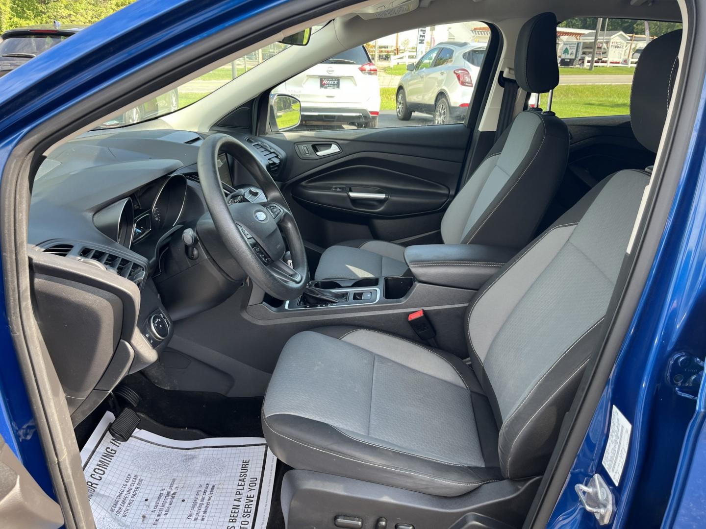 2018 Blue /Black Ford Escape SE 4WD (1FMCU9GD0JU) with an 1.5L I4 DOHC 16V Turbo engine, Automatic transmission, located at 547 E. Main St., Orwell, OH, 44076, (440) 437-5893, 41.535435, -80.847855 - 2018 Ford Escape SE 4WD – Efficient Compact SUV with Everyday Comfort and One-Owner History If you want a compact SUV that is easy to live with and ready for changing weather, this 2018 Ford Escape SE 4WD is a practical choice. The 1.5L Turbocharged EcoBoost engine and 6-speed automatic deliver r- Photo#18