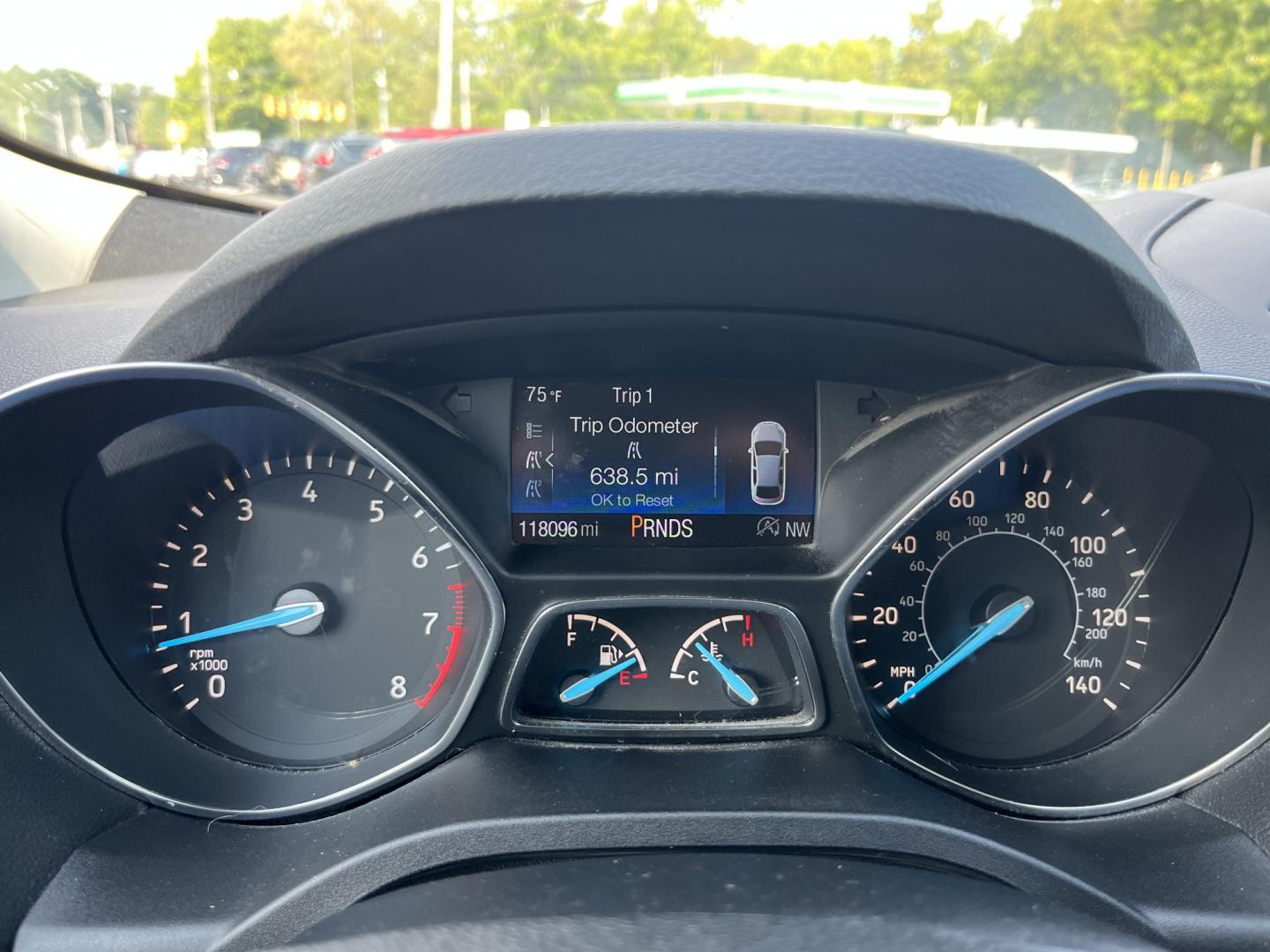 2018 Blue /Black Ford Escape SE 4WD (1FMCU9GD0JU) with an 1.5L I4 DOHC 16V Turbo engine, Automatic transmission, located at 547 E. Main St., Orwell, OH, 44076, (440) 437-5893, 41.535435, -80.847855 - 2018 Ford Escape SE 4WD – Efficient Compact SUV with Everyday Comfort and One-Owner History If you want a compact SUV that is easy to live with and ready for changing weather, this 2018 Ford Escape SE 4WD is a practical choice. The 1.5L Turbocharged EcoBoost engine and 6-speed automatic deliver r- Photo#23