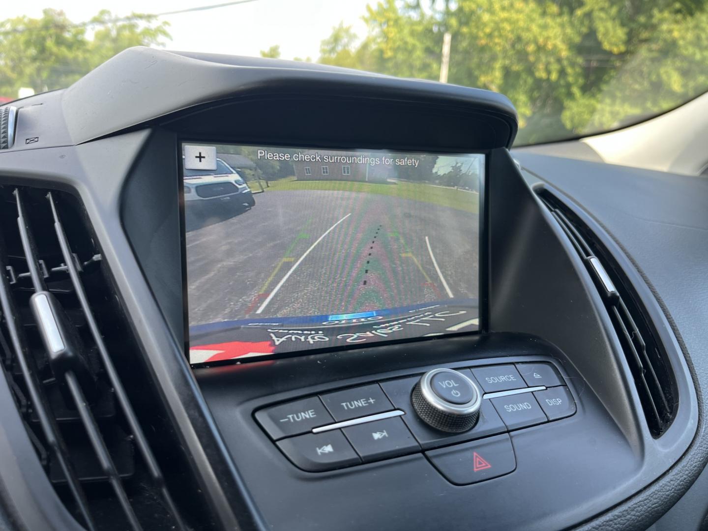 2018 Blue /Black Ford Escape SE 4WD (1FMCU9GD0JU) with an 1.5L I4 DOHC 16V Turbo engine, Automatic transmission, located at 547 E. Main St., Orwell, OH, 44076, (440) 437-5893, 41.535435, -80.847855 - 2018 Ford Escape SE 4WD – Efficient Compact SUV with Everyday Comfort and One-Owner History If you want a compact SUV that is easy to live with and ready for changing weather, this 2018 Ford Escape SE 4WD is a practical choice. The 1.5L Turbocharged EcoBoost engine and 6-speed automatic deliver r- Photo#26
