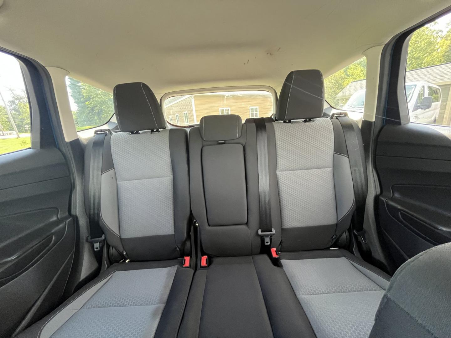 2018 Blue /Black Ford Escape SE 4WD (1FMCU9GD0JU) with an 1.5L I4 DOHC 16V Turbo engine, Automatic transmission, located at 547 E. Main St., Orwell, OH, 44076, (440) 437-5893, 41.535435, -80.847855 - 2018 Ford Escape SE 4WD – Efficient Compact SUV with Everyday Comfort and One-Owner History If you want a compact SUV that is easy to live with and ready for changing weather, this 2018 Ford Escape SE 4WD is a practical choice. The 1.5L Turbocharged EcoBoost engine and 6-speed automatic deliver r- Photo#29