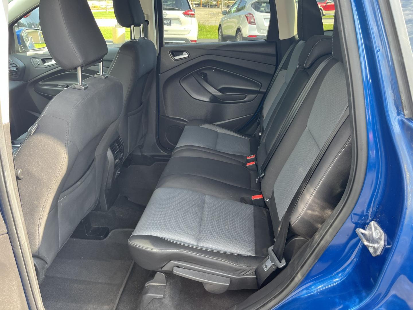 2018 Blue /Black Ford Escape SE 4WD (1FMCU9GD0JU) with an 1.5L I4 DOHC 16V Turbo engine, Automatic transmission, located at 547 E. Main St., Orwell, OH, 44076, (440) 437-5893, 41.535435, -80.847855 - 2018 Ford Escape SE 4WD – Efficient Compact SUV with Everyday Comfort and One-Owner History If you want a compact SUV that is easy to live with and ready for changing weather, this 2018 Ford Escape SE 4WD is a practical choice. The 1.5L Turbocharged EcoBoost engine and 6-speed automatic deliver r- Photo#31