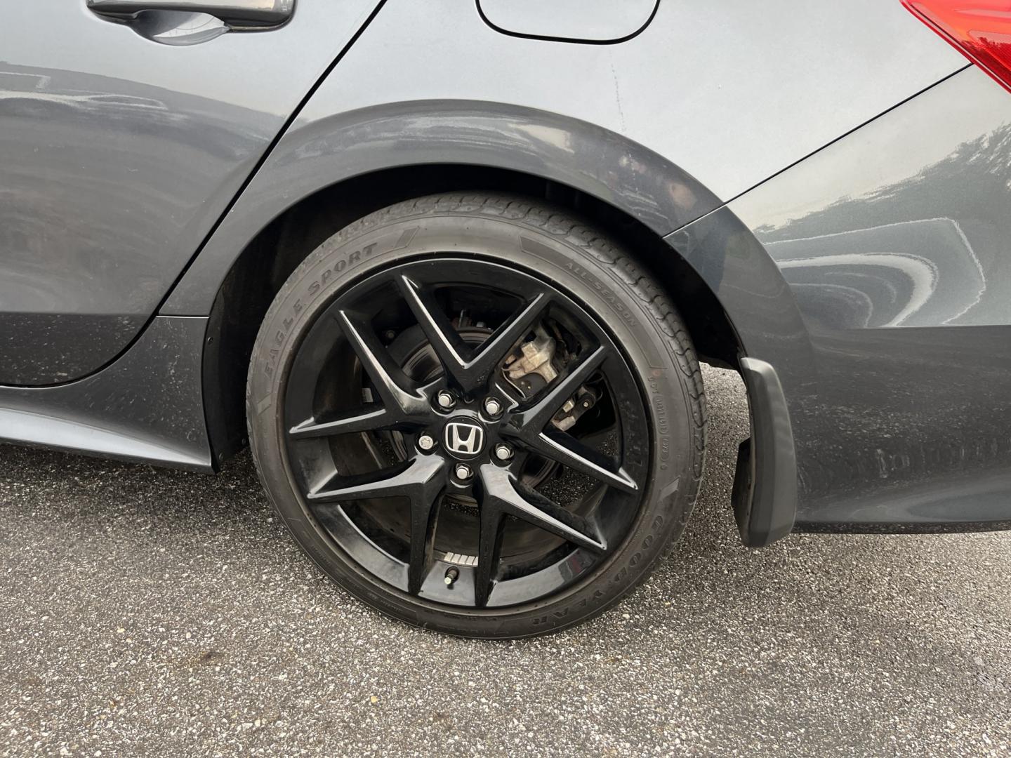2024 Gray /Black Honda Civic Sport (2HGFE2F51RH) with an 2.0L I4 DOHC 16V engine, Automatc transmission, located at 11115 Chardon Rd. , Chardon, OH, 44024, (440) 214-9705, 41.580246, -81.241943 - 2024 Honda Civic Sport Sedan – Efficient, Current, and Easy to Live With If you want a compact sedan that feels new, efficient, and well equipped, this 2024 Honda Civic Sport is a strong option. The 2.0L engine delivers smooth everyday power and an impressive 40 MPG highway rating, while Sport an- Photo#11