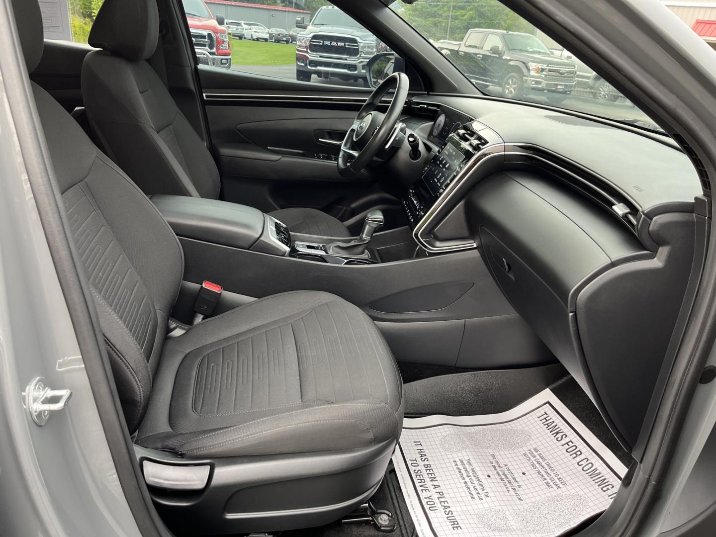 2022 Gray /Black Hyundai Santa Cruz SEL Premium AWD (5NTJDDAF7NH) with an 2.5L I4 DOHC 16V Turbo engine, Automatc transmission, located at 11115 Chardon Rd. , Chardon, OH, 44024, (440) 214-9705, 41.580246, -81.241943 - 2022 Hyundai Santa Cruz SEL Premium AWD – Compact Truck Convenience with Modern Features If you want the usefulness of a truck bed without the size of a full-size pickup, this 2022 Hyundai Santa Cruz SEL Premium AWD is a practical choice. The 2.5L Turbocharged engine and 8-speed automatic deliver- Photo#33