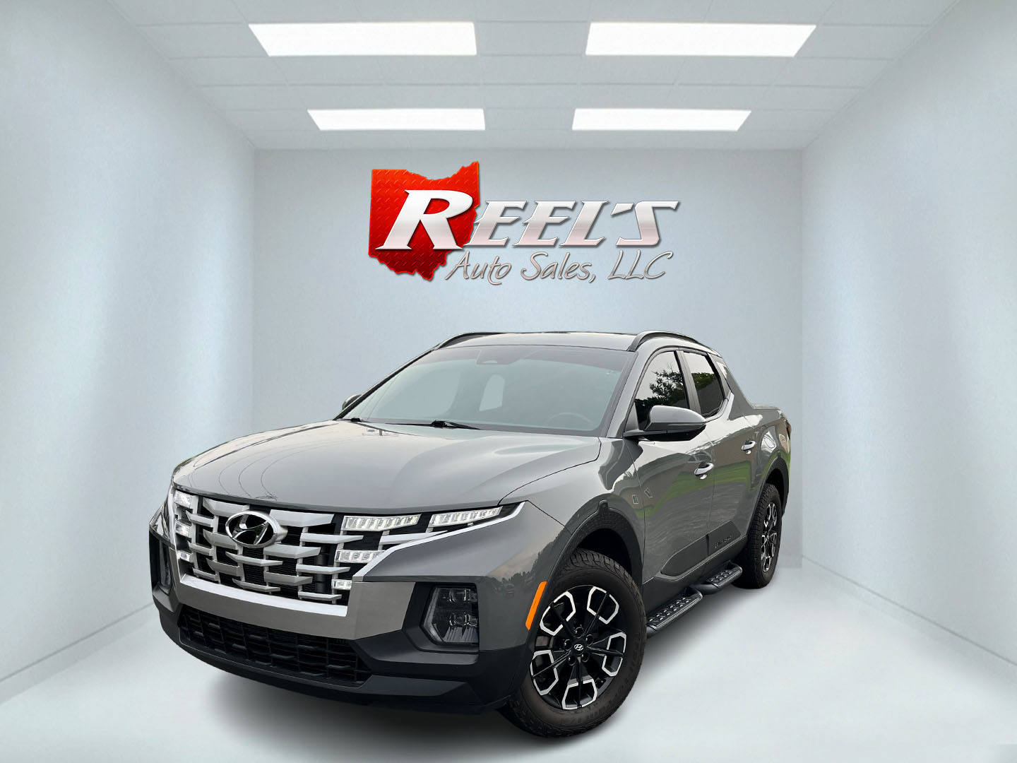 photo of 2022 Hyundai Santa Cruz SEL Premium AWD