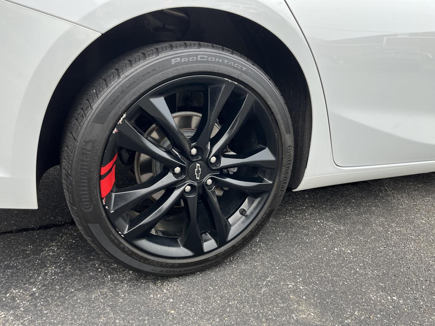 2021 White /Black Chevrolet Malibu LT (1G1ZD5ST7MF) with an 1.5L I4 DOHC 16V Turbo engine, Automatc transmission, located at 11115 Chardon Rd. , Chardon, OH, 44024, (440) 214-9705, 41.580246, -81.241943 - 2021 Chevrolet Malibu LT – Efficient Midsize Sedan with Redline Style and One-Owner History If you want a midsize sedan that looks sharper than a typical commuter car and still stays easy on fuel, this 2021 Chevrolet Malibu LT is a strong option. The 1.5L Turbocharged EcoTec engine delivers smoot- Photo#8