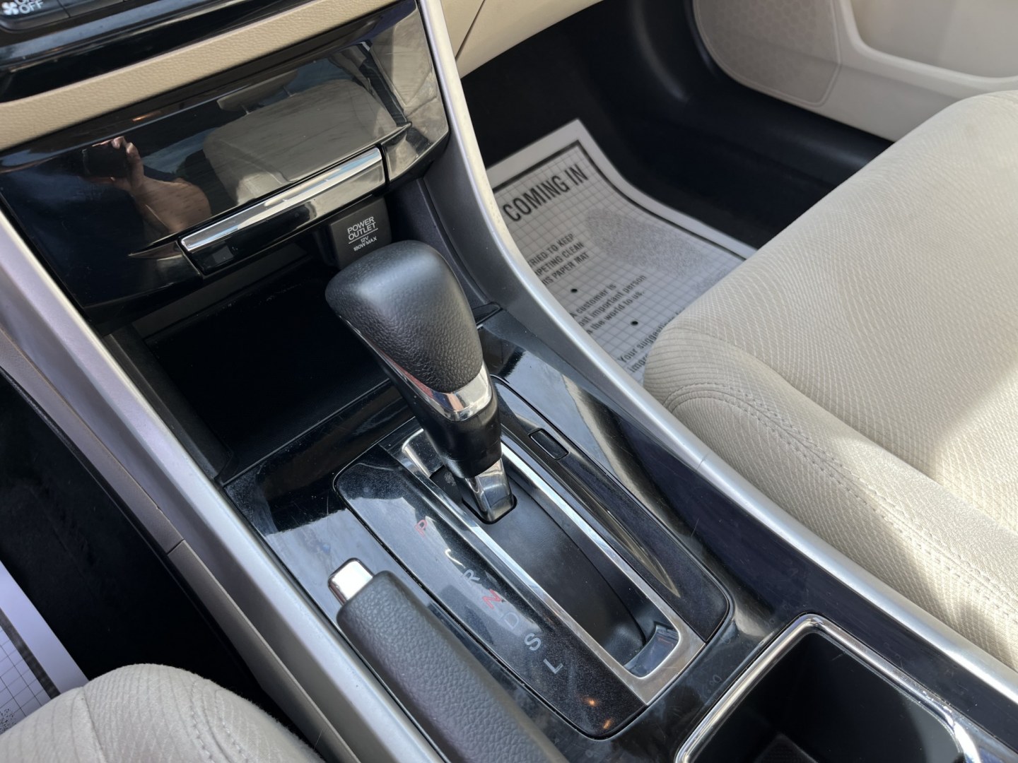 2017 White /Gray Honda Accord EX Sedan CVT (1HGCR2F7XHA) with an 2.4L I4 DOHC 16V engine, Automatic transmission, located at 11115 Chardon Rd. , Chardon, OH, 44024, (440) 214-9705, 41.580246, -81.241943 - 2017 Honda Accord EX – Efficient Midsize Comfort with Everyday Convenience If you want a midsize sedan that is easy to live with and still feels well equipped, this 2017 Honda Accord EX is a strong option. The reliable 2.4L K24 engine delivers smooth everyday power and an impressive 36 MPG highwa- Photo#26
