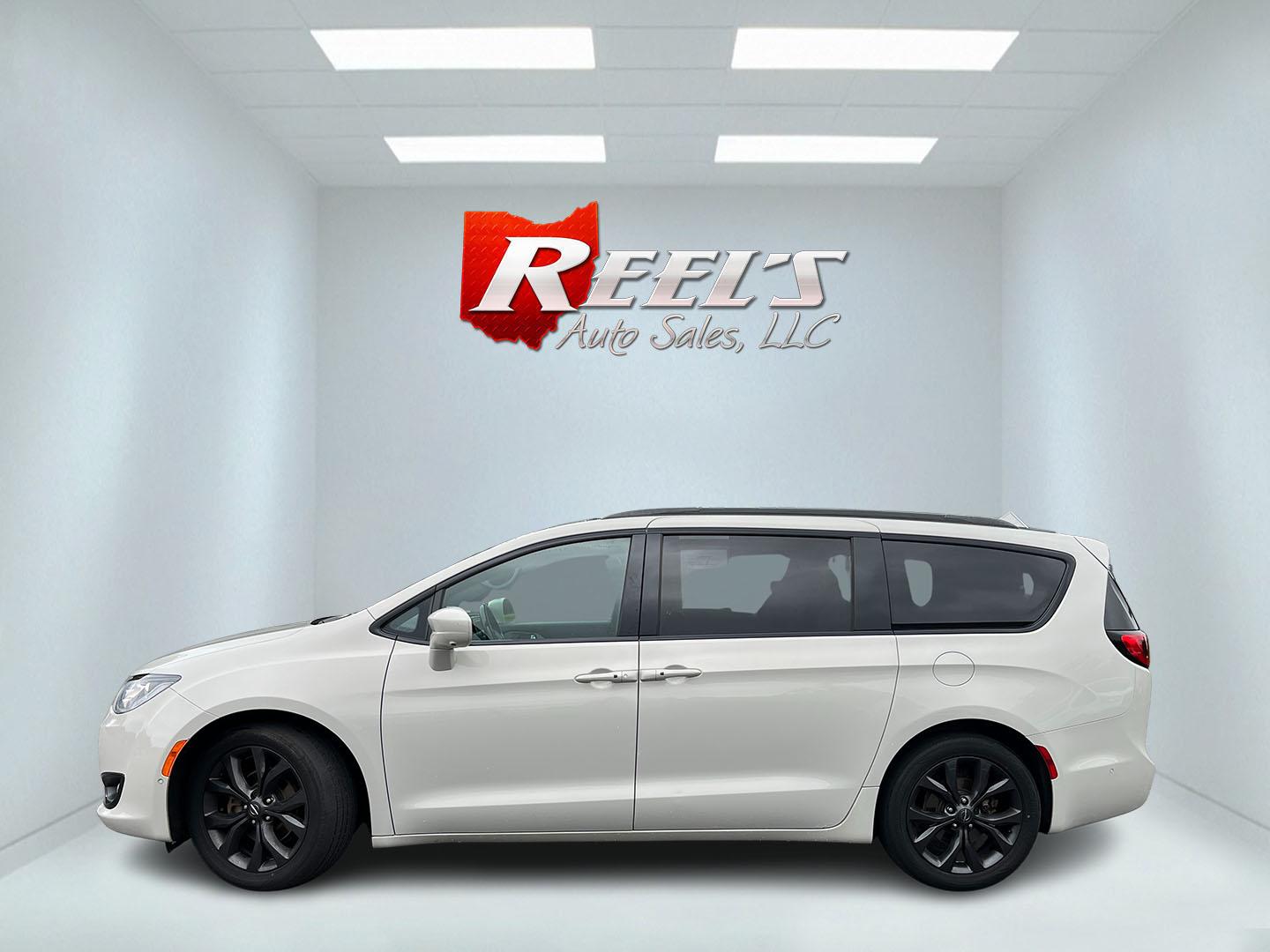 2020 White /Black Chrysler Pacifica Touring-L (2C4RC1BG0LR) with an 3.6L V6 DOHC 24V engine, Automatc transmission, located at 11115 Chardon Rd. , Chardon, OH, 44024, (440) 214-9705, 41.580246, -81.241943 - 2020 Chrysler Pacifica Touring L – Family-Ready Minivan with Fresh Tires and Strong Convenience Features If you want a minivan that makes daily routines and longer trips easier, this 2020 Chrysler Pacifica Touring L is a strong option. The 3.6L Pentastar V6 and 9-speed automatic deliver smooth po- Photo#11