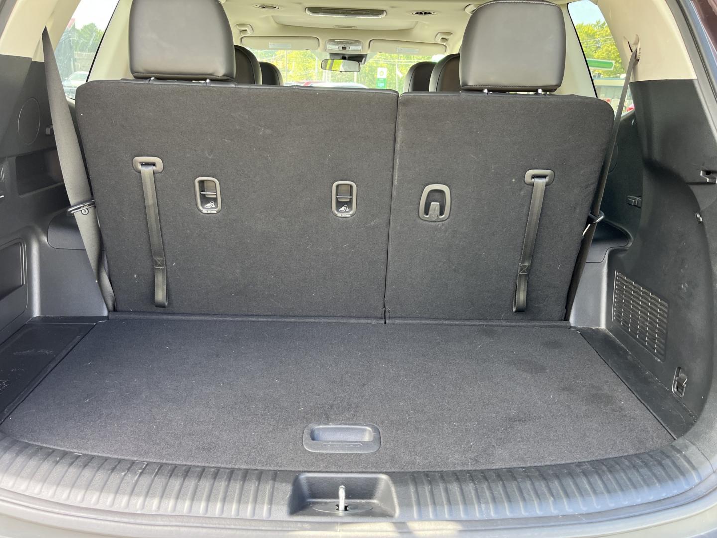 2020 Purple /Black Kia Telluride S AWD (5XYP6DHC3LG) with an 3.8L V6 DOHC 24V engine, Automatic transmission, located at 11115 Chardon Rd. , Chardon, OH, 44024, (440) 214-9705, 41.580246, -81.241943 - 2020 Kia Telluride S AWD – Family-Ready 3-Row SUV with Strong Features and One-Owner History If you need room for passengers and a more confident everyday drive, this 2020 Kia Telluride S AWD is a strong option. The 3.8L GDI V6 and 8-speed automatic deliver smooth power, while available AWD and a- Photo#15