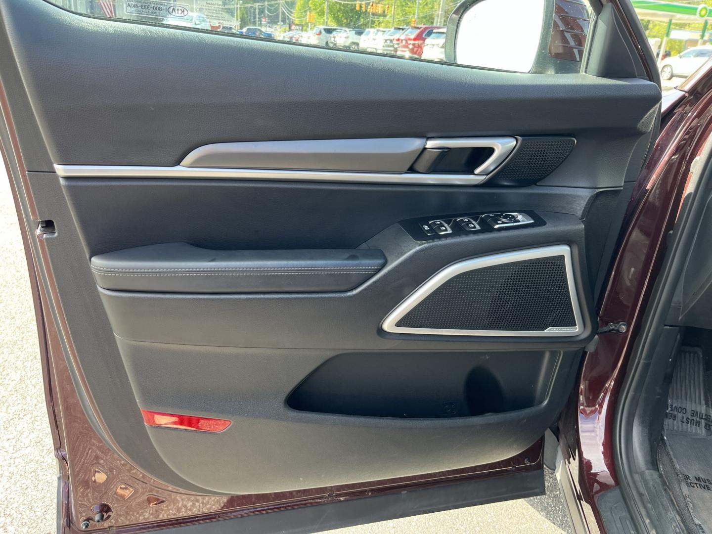 2020 Purple /Black Kia Telluride S AWD (5XYP6DHC3LG) with an 3.8L V6 DOHC 24V engine, Automatic transmission, located at 11115 Chardon Rd. , Chardon, OH, 44024, (440) 214-9705, 41.580246, -81.241943 - 2020 Kia Telluride S AWD – Family-Ready 3-Row SUV with Strong Features and One-Owner History If you need room for passengers and a more confident everyday drive, this 2020 Kia Telluride S AWD is a strong option. The 3.8L GDI V6 and 8-speed automatic deliver smooth power, while available AWD and a- Photo#16