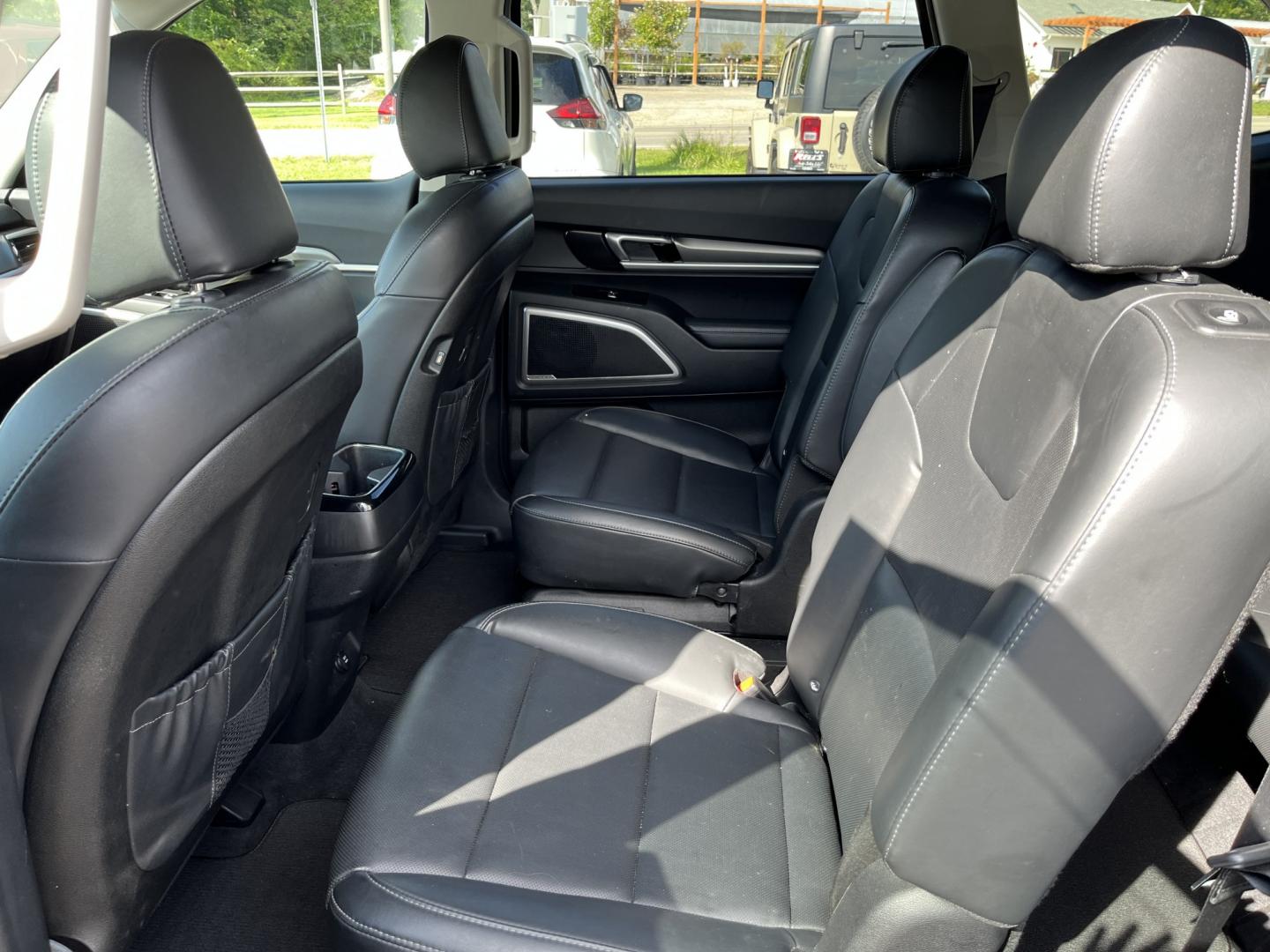 2020 Purple /Black Kia Telluride S AWD (5XYP6DHC3LG) with an 3.8L V6 DOHC 24V engine, Automatic transmission, located at 11115 Chardon Rd. , Chardon, OH, 44024, (440) 214-9705, 41.580246, -81.241943 - 2020 Kia Telluride S AWD – Family-Ready 3-Row SUV with Strong Features and One-Owner History If you need room for passengers and a more confident everyday drive, this 2020 Kia Telluride S AWD is a strong option. The 3.8L GDI V6 and 8-speed automatic deliver smooth power, while available AWD and a- Photo#28