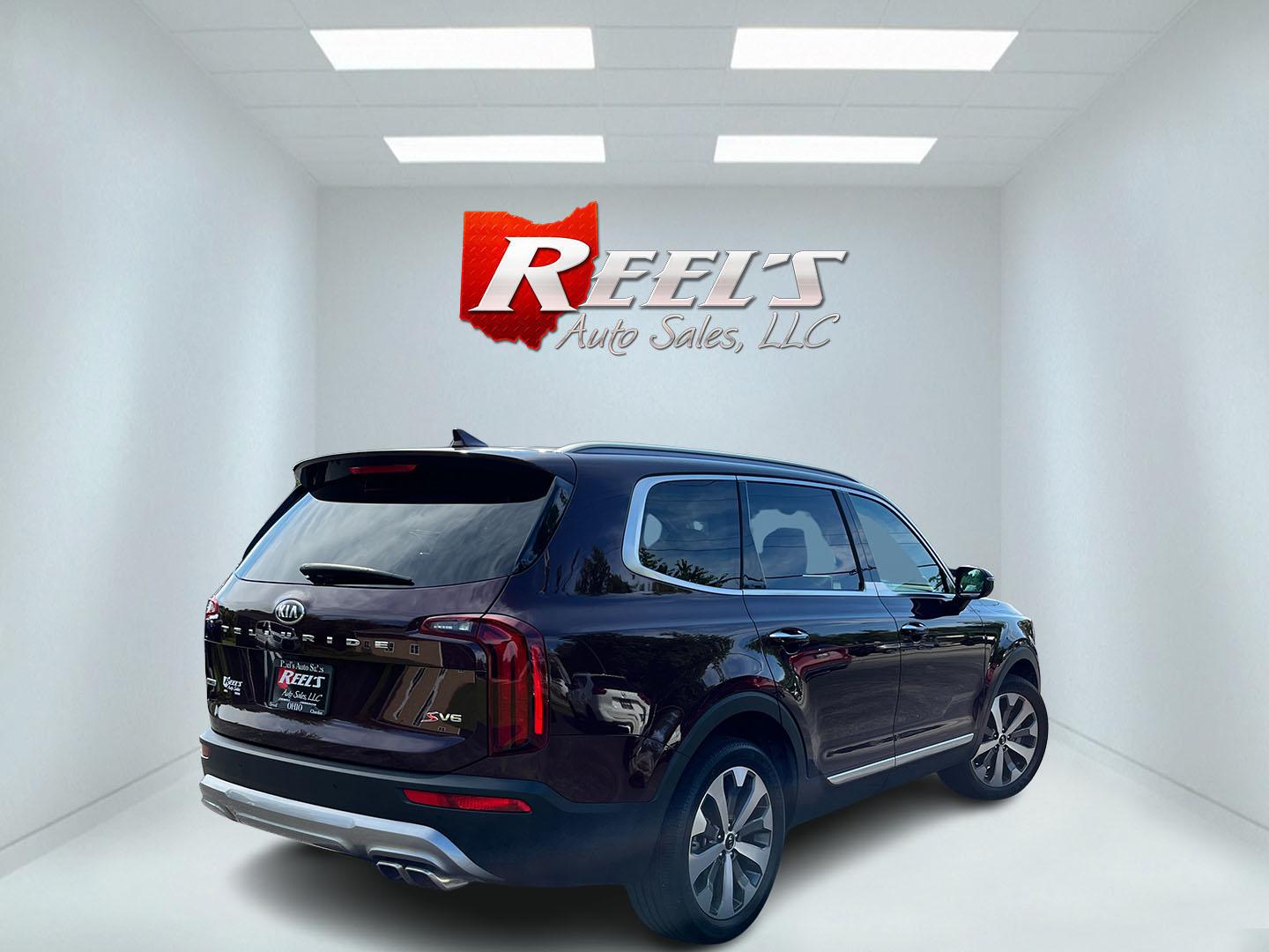 2020 Purple /Black Kia Telluride S AWD (5XYP6DHC3LG) with an 3.8L V6 DOHC 24V engine, Automatic transmission, located at 11115 Chardon Rd. , Chardon, OH, 44024, (440) 214-9705, 41.580246, -81.241943 - 2020 Kia Telluride S AWD – Family-Ready 3-Row SUV with Strong Features and One-Owner History If you need room for passengers and a more confident everyday drive, this 2020 Kia Telluride S AWD is a strong option. The 3.8L GDI V6 and 8-speed automatic deliver smooth power, while available AWD and a- Photo#7