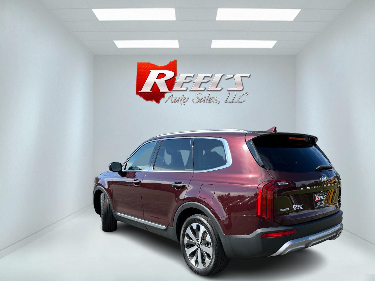 2020 Purple /Black Kia Telluride S AWD (5XYP6DHC3LG) with an 3.8L V6 DOHC 24V engine, Automatic transmission, located at 11115 Chardon Rd. , Chardon, OH, 44024, (440) 214-9705, 41.580246, -81.241943 - 2020 Kia Telluride S AWD – Family-Ready 3-Row SUV with Strong Features and One-Owner History If you need room for passengers and a more confident everyday drive, this 2020 Kia Telluride S AWD is a strong option. The 3.8L GDI V6 and 8-speed automatic deliver smooth power, while available AWD and a- Photo#10