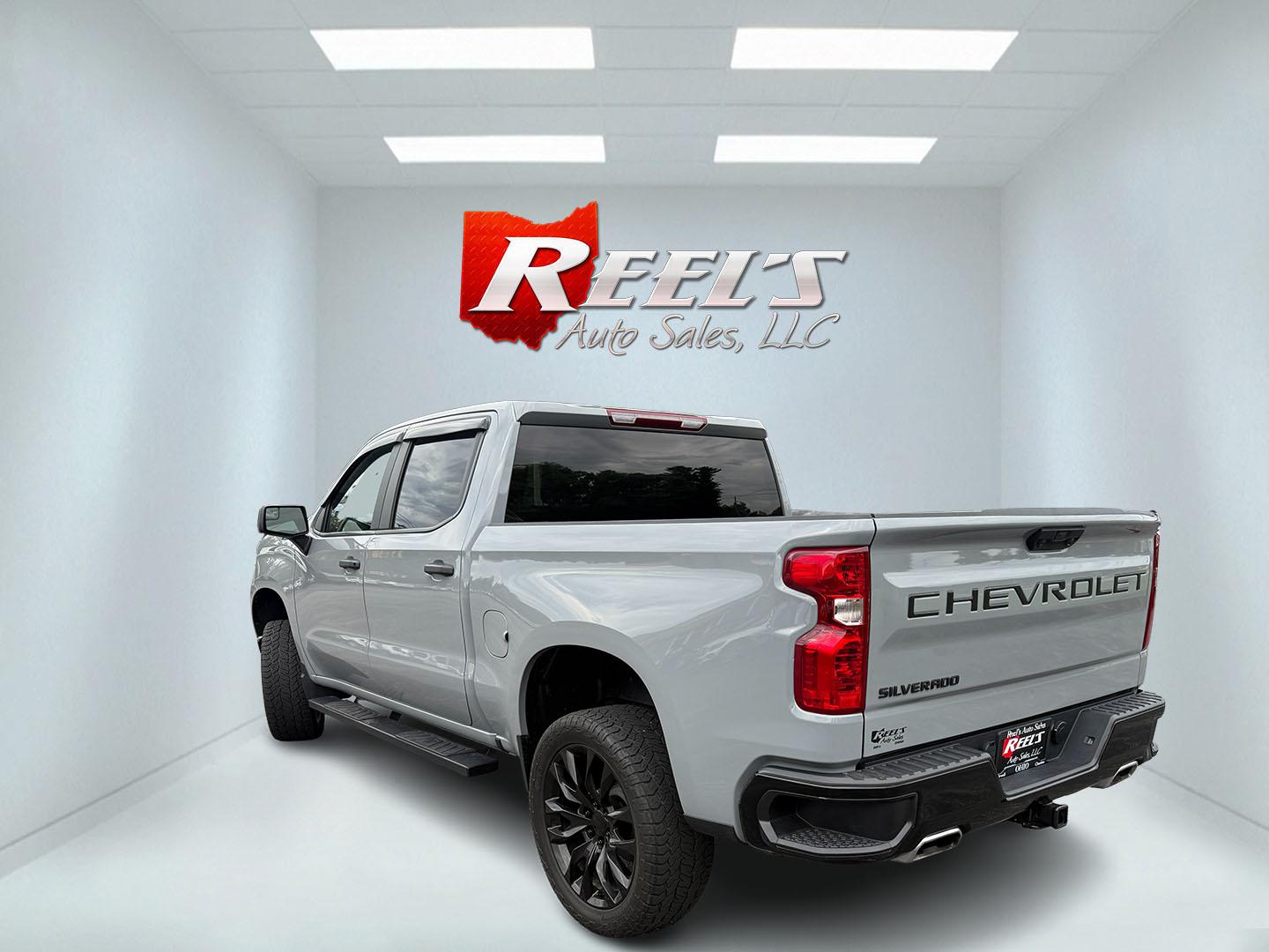 2025 Gray /Black Chevrolet Silverado 1500 Trail Boss Custom Crew Cab 4WD (3GCUKCED3SG) with an 5.3L V8 OHV 16V engine, Automatc transmission, located at 11115 Chardon Rd. , Chardon, OH, 44024, (440) 214-9705, 41.580246, -81.241943 - 2025 Chevrolet Silverado 1500 Custom Trail Boss Crew Cab 4WD – Lifted Stance, V8 Muscle, and Ready-for-Work Presence This is not a plain work truck. The 2025 Chevrolet Silverado 1500 Custom Trail Boss Crew Cab 4WD has the look and the hardware to stand out the moment it rolls in. Finished in Slat- Photo#28