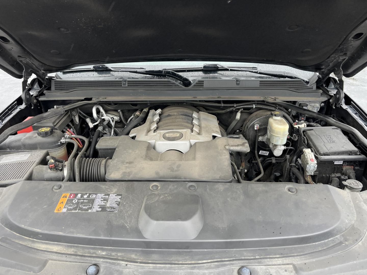 2019 Black /Brown Cadillac Escalade ESV Premium 4WD (1GYS4JKJ3KR) with an 6.2L V8 OHV 16V engine, Automatc transmission, located at 11115 Chardon Rd. , Chardon, OH, 44024, (440) 214-9705, 41.580246, -81.241943 - 2019 Cadillac Escalade ESV Premium Luxury 4WD – Extended Luxury with Flagship Presence and One Owner Carfax This is the Escalade for buyers who want the look, the space, and the statement. The 2019 Cadillac Escalade ESV Premium Luxury 4WD stretches the formula into a longer, more commanding packa- Photo#12