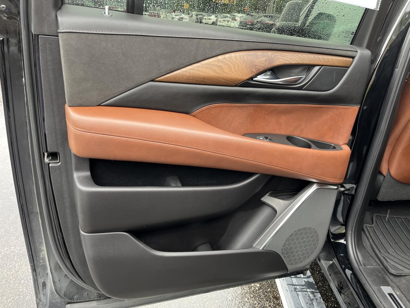 2019 Black /Brown Cadillac Escalade ESV Premium 4WD (1GYS4JKJ3KR) with an 6.2L V8 OHV 16V engine, Automatc transmission, located at 11115 Chardon Rd. , Chardon, OH, 44024, (440) 214-9705, 41.580246, -81.241943 - 2019 Cadillac Escalade ESV Premium Luxury 4WD – Extended Luxury with Flagship Presence and One Owner Carfax This is the Escalade for buyers who want the look, the space, and the statement. The 2019 Cadillac Escalade ESV Premium Luxury 4WD stretches the formula into a longer, more commanding packa- Photo#28