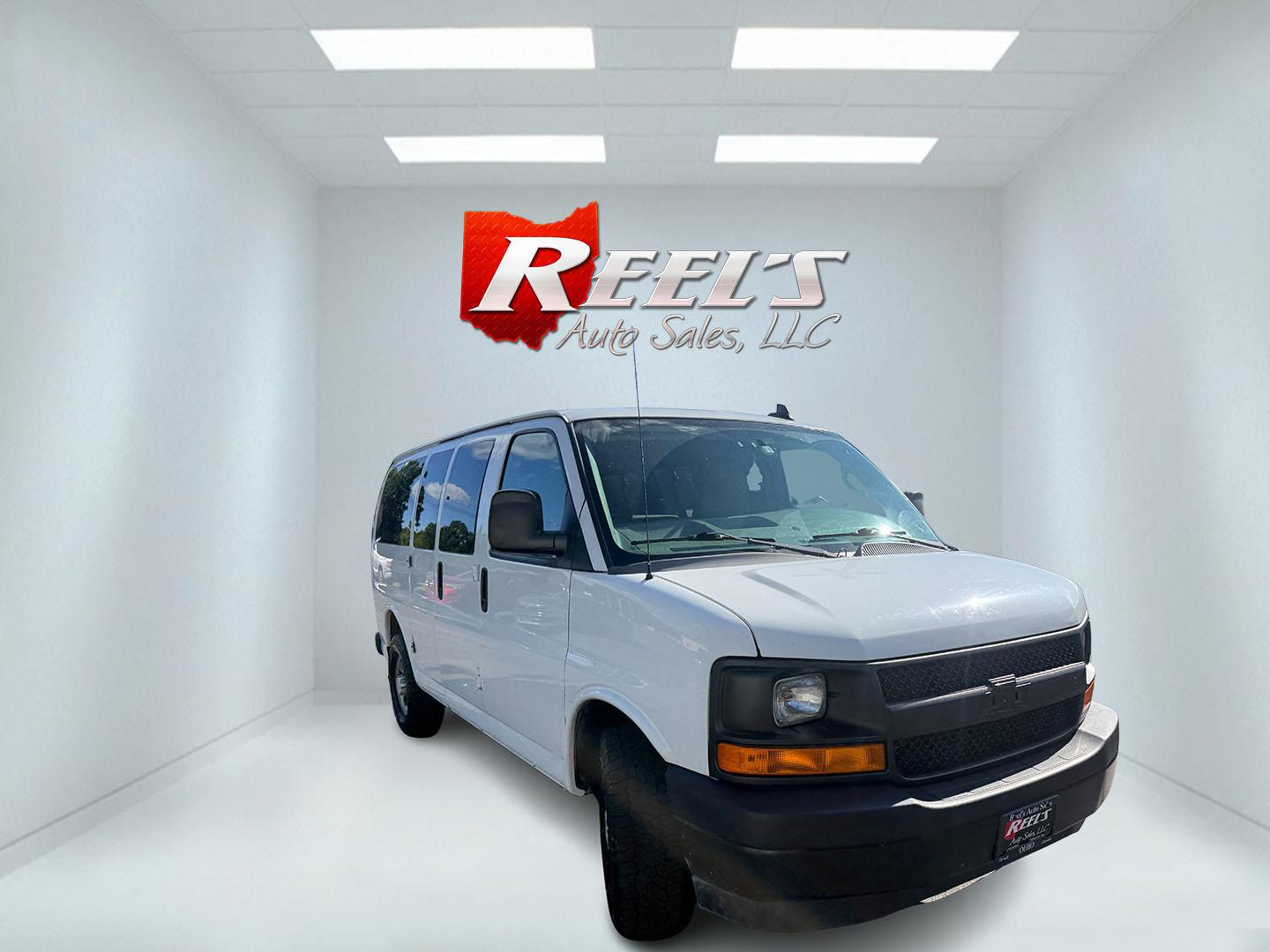 2017 White /Gray Chevrolet Express LS 2500 (1GAWGEFF5H1) with an 4.8L V8 FFV engine, Automatic transmission, located at 547 E. Main St., Orwell, OH, 44076, (440) 437-5893, 41.535435, -80.847855 - 2017 Chevrolet Express G2500 LS Wagon – 12-Passenger Room Built for Large Families If you need to move a lot of people comfortably and reliably, this 2017 Chevrolet Express G2500 LS Wagon is built for that job. With 12-passenger seating, it is an excellent fit for large families and Amish-country- Photo#2