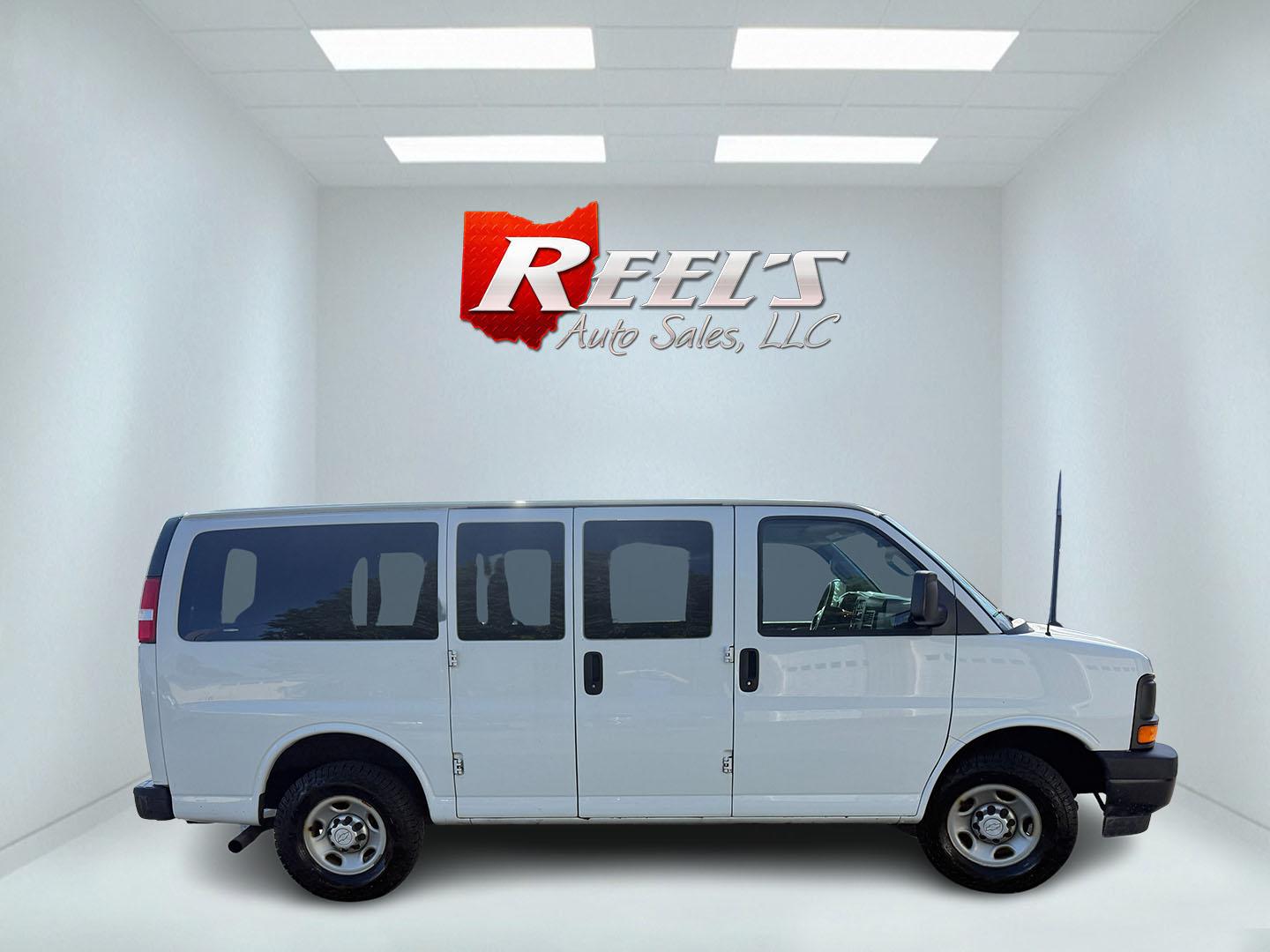 2017 White /Gray Chevrolet Express LS 2500 (1GAWGEFF5H1) with an 4.8L V8 FFV engine, Automatic transmission, located at 547 E. Main St., Orwell, OH, 44076, (440) 437-5893, 41.535435, -80.847855 - 2017 Chevrolet Express G2500 LS Wagon – 12-Passenger Room Built for Large Families If you need to move a lot of people comfortably and reliably, this 2017 Chevrolet Express G2500 LS Wagon is built for that job. With 12-passenger seating, it is an excellent fit for large families and Amish-country- Photo#20