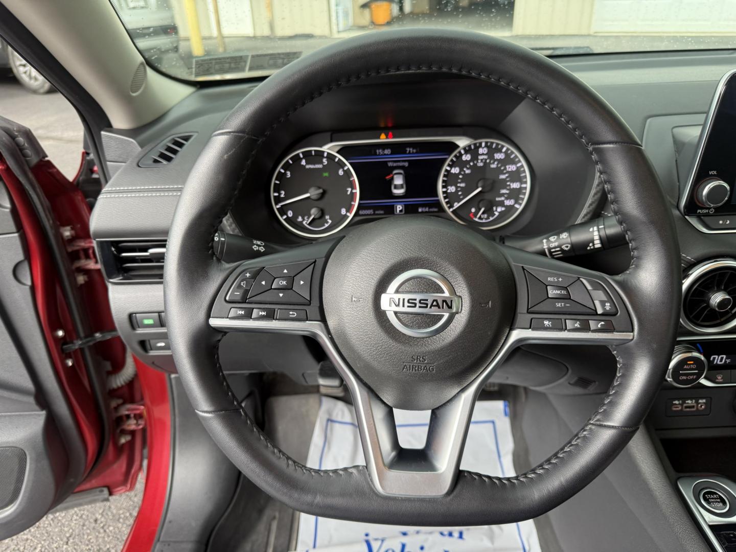 2020 Red /Black Nissan Sentra SV (3N1AB8CV2LY) with an 2.0L I4 SFI DOHC 16V engine, Automatic transmission, located at 11115 Chardon Rd. , Chardon, OH, 44024, (440) 214-9705, 41.580246, -81.241943 - 2020 Nissan Sentra SV – Efficient Daily Driver with Modern Safety and One-Owner History If you want a compact sedan that is easy on fuel and easy to live with, this 2020 Nissan Sentra SV is a strong option. The 2.0L engine delivers a standout 39 MPG highway and 33 MPG combined, while ECO Mode and- Photo#11