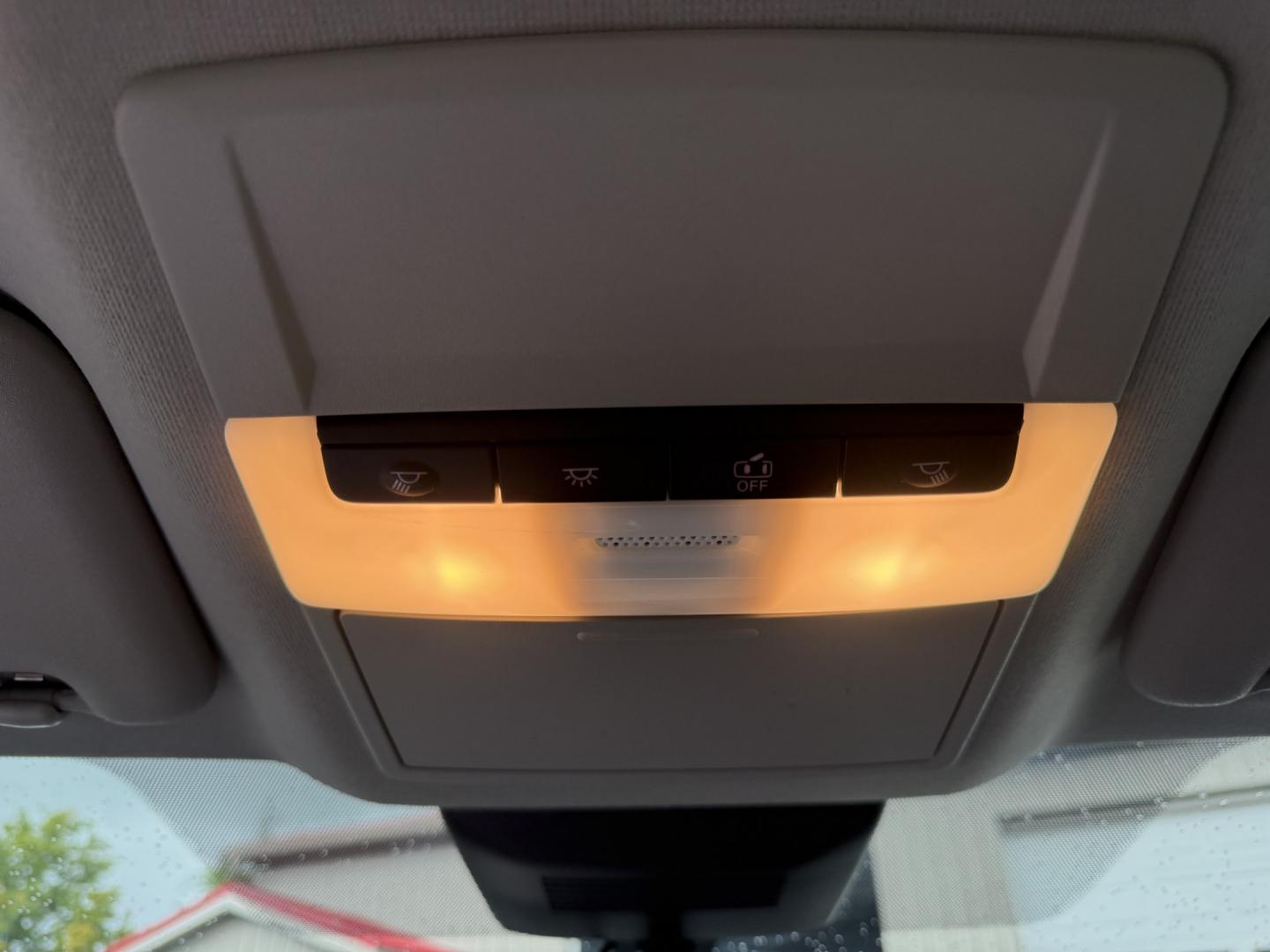 2020 Red /Black Nissan Sentra SV (3N1AB8CV2LY) with an 2.0L I4 SFI DOHC 16V engine, Automatic transmission, located at 11115 Chardon Rd. , Chardon, OH, 44024, (440) 214-9705, 41.580246, -81.241943 - 2020 Nissan Sentra SV – Efficient Daily Driver with Modern Safety and One-Owner History If you want a compact sedan that is easy on fuel and easy to live with, this 2020 Nissan Sentra SV is a strong option. The 2.0L engine delivers a standout 39 MPG highway and 33 MPG combined, while ECO Mode and- Photo#17