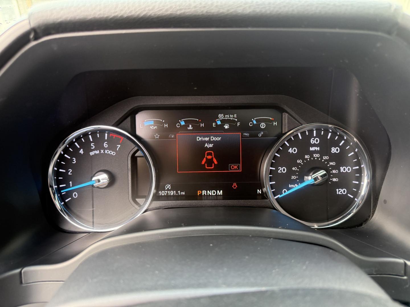 2018 Blue /Black Ford Expedition Limited 4WD (1FMJU2AT5JE) with an 3.5L V6 DOHC 24V Twin Turbo engine, Automatic transmission, located at 547 E. Main St., Orwell, OH, 44076, (440) 437-5893, 41.535435, -80.847855 - 2018 Ford Expedition Limited 4WD – Full-Size Family Luxury with Twin-Turbo Power This 2018 Ford Expedition Limited 4WD is built for families who want space, comfort, and a more upscale presence. Finished in Blue Metallic and riding on 22" wheels, with full LED exterior lighting, it has the look o- Photo#13