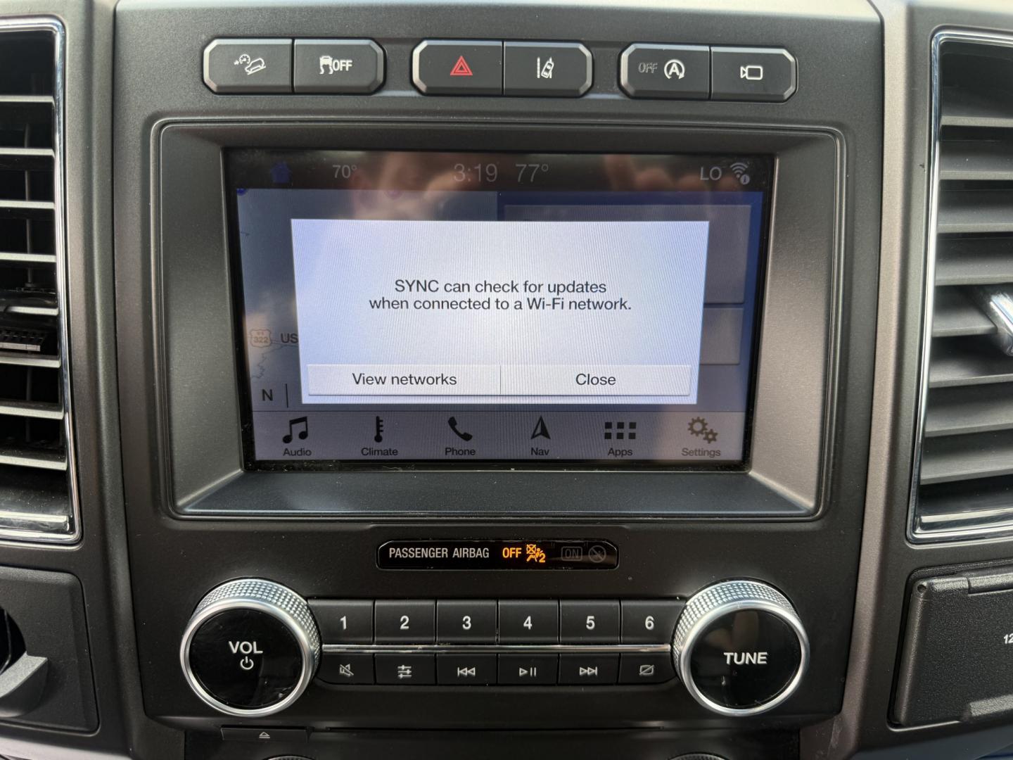 2018 Blue /Black Ford Expedition Limited 4WD (1FMJU2AT5JE) with an 3.5L V6 DOHC 24V Twin Turbo engine, Automatic transmission, located at 547 E. Main St., Orwell, OH, 44076, (440) 437-5893, 41.535435, -80.847855 - 2018 Ford Expedition Limited 4WD – Full-Size Family Luxury with Twin-Turbo Power This 2018 Ford Expedition Limited 4WD is built for families who want space, comfort, and a more upscale presence. Finished in Blue Metallic and riding on 22" wheels, with full LED exterior lighting, it has the look o- Photo#16