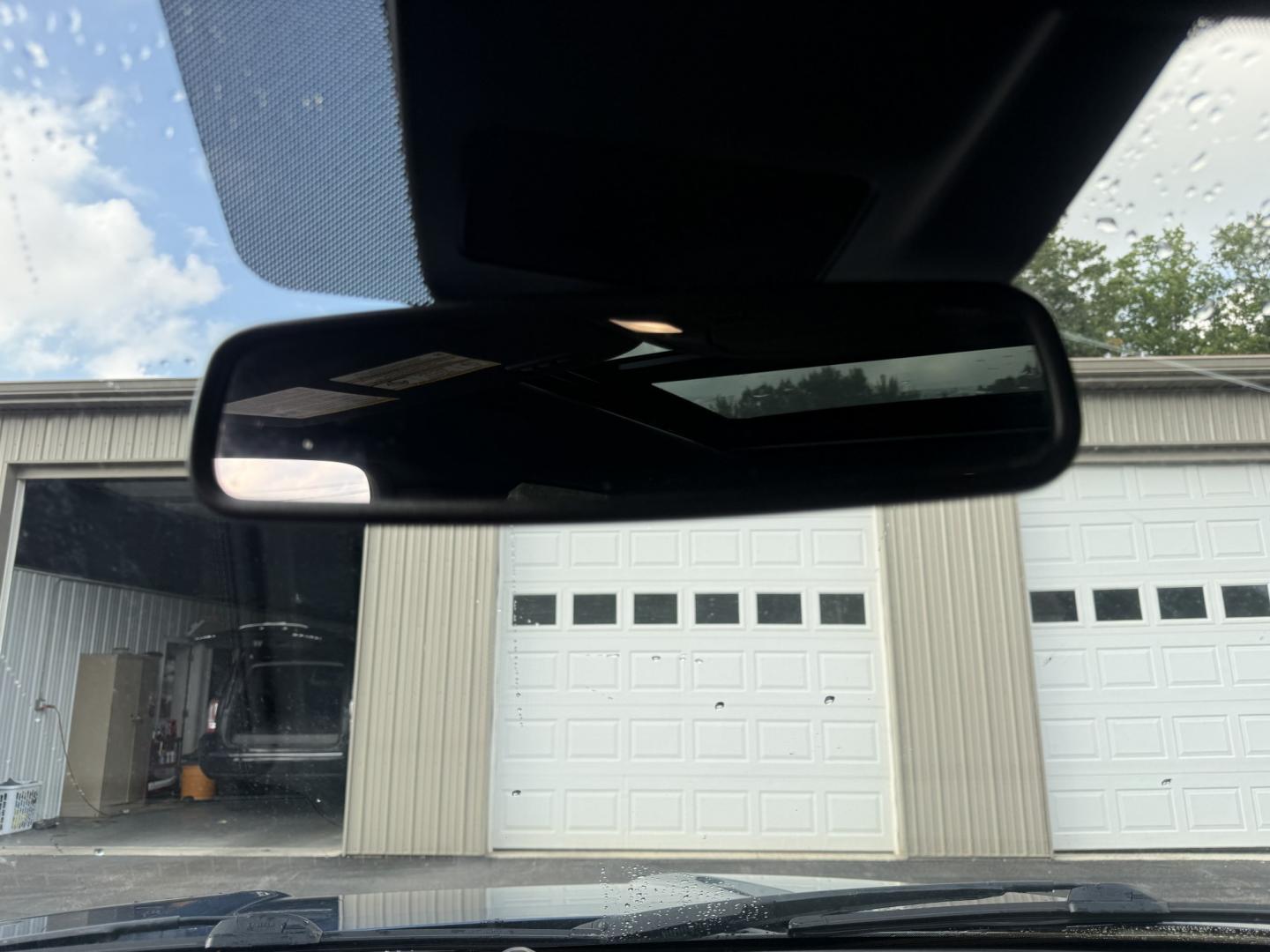 2018 Blue /Black Ford Expedition Limited 4WD (1FMJU2AT5JE) with an 3.5L V6 DOHC 24V Twin Turbo engine, Automatic transmission, located at 547 E. Main St., Orwell, OH, 44076, (440) 437-5893, 41.535435, -80.847855 - 2018 Ford Expedition Limited 4WD – Full-Size Family Luxury with Twin-Turbo Power This 2018 Ford Expedition Limited 4WD is built for families who want space, comfort, and a more upscale presence. Finished in Blue Metallic and riding on 22" wheels, with full LED exterior lighting, it has the look o- Photo#19
