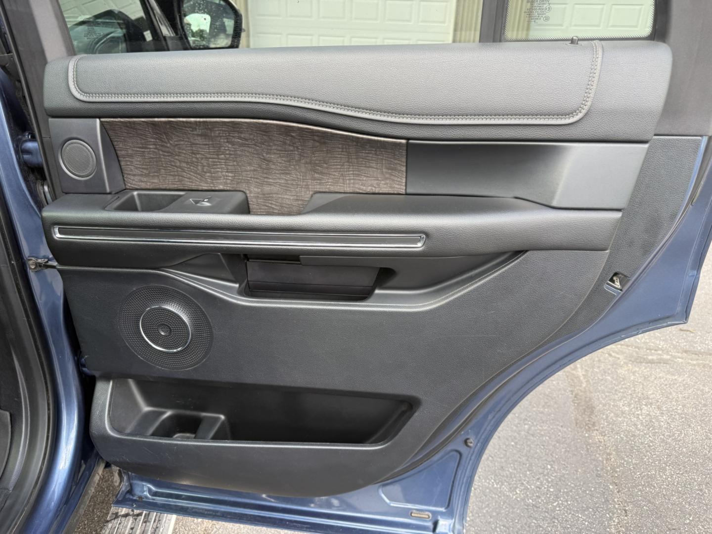 2018 Blue /Black Ford Expedition Limited 4WD (1FMJU2AT5JE) with an 3.5L V6 DOHC 24V Twin Turbo engine, Automatic transmission, located at 547 E. Main St., Orwell, OH, 44076, (440) 437-5893, 41.535435, -80.847855 - 2018 Ford Expedition Limited 4WD – Full-Size Family Luxury with Twin-Turbo Power This 2018 Ford Expedition Limited 4WD is built for families who want space, comfort, and a more upscale presence. Finished in Blue Metallic and riding on 22" wheels, with full LED exterior lighting, it has the look o- Photo#42