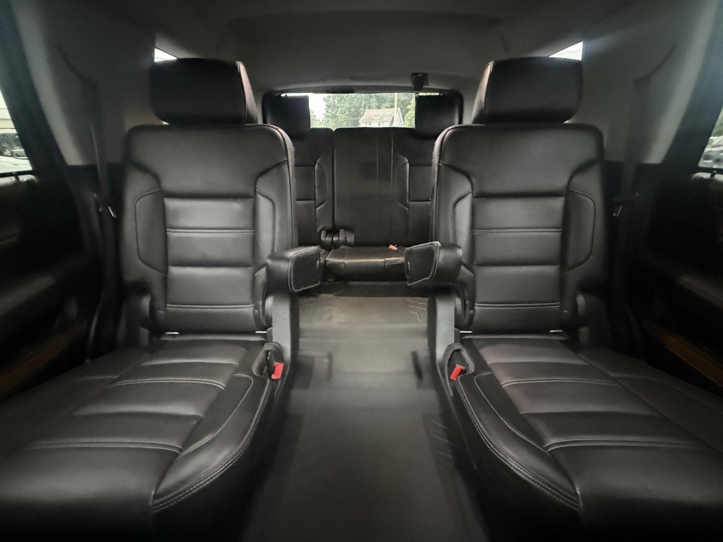 2018 Black /Black GMC Yukon Denali 4WD (1GKS2CKJ0JR) with an 6.2L V8 OHV 16V engine, Automatic transmission, located at 547 E. Main St., Orwell, OH, 44076, (440) 437-5893, 41.535435, -80.847855 - 2018 GMC Yukon Denali 4WD – Flagship Family Luxury with Serious V8 Capability The Denali name means this Yukon sits at the top of the lineup, and this 2018 4WD wears that prestige well. Finished in Black, it has the dark, commanding presence families want when they are stepping up to a full-size- Photo#17