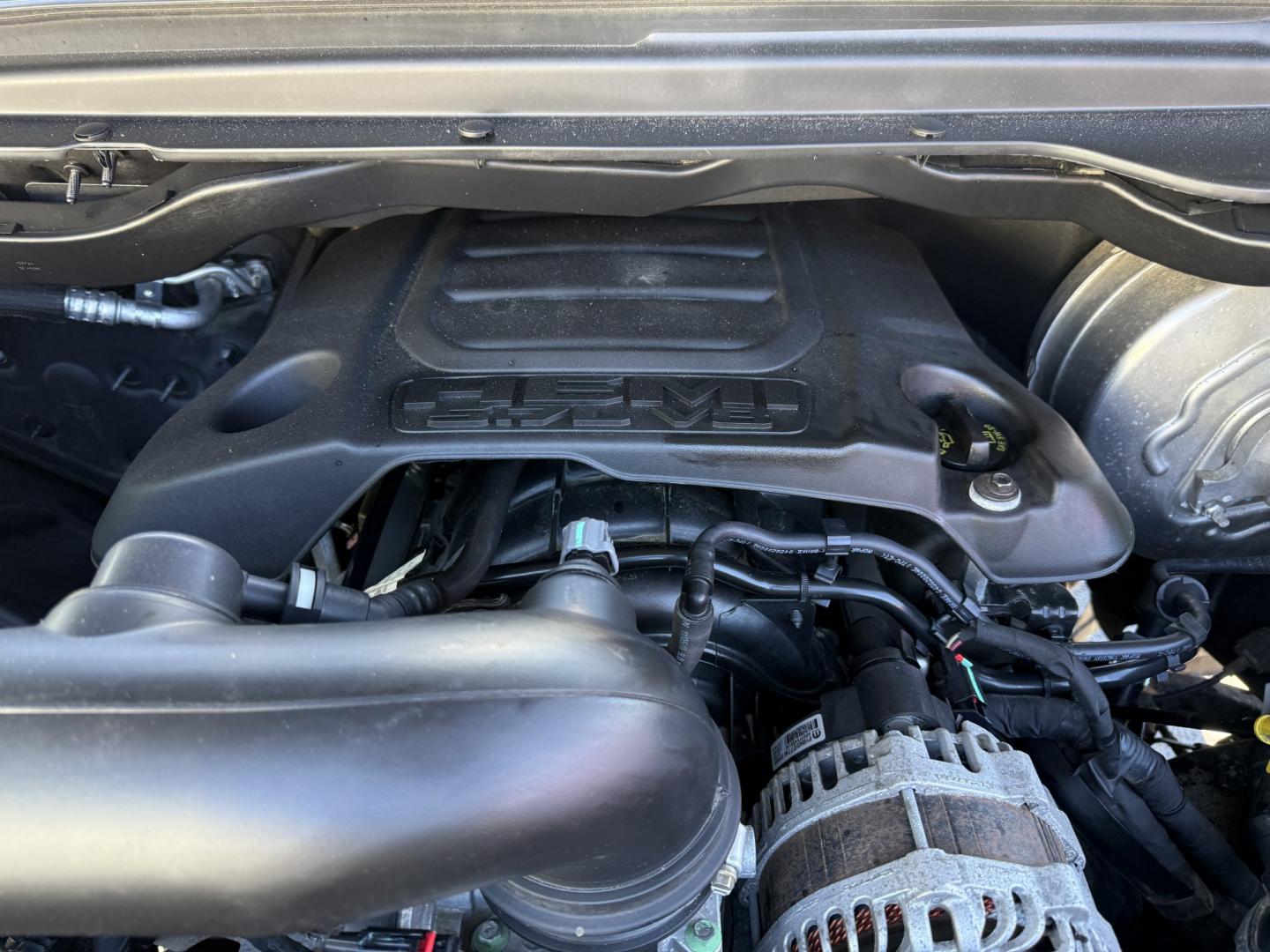 2019 Gray /Black RAM 1500 Laramie Crew Cab SWB 4WD (1C6SRFJT8KN) with an 5.7L V8 OHV 16V engine, Automatic transmission, located at 547 E. Main St., Orwell, OH, 44076, (440) 437-5893, 41.535435, -80.847855 - 2019 Ram 1500 Laramie Crew Cab 4WD – HEMI Power with Laramie Comfort and Presence The Laramie trim is where the Ram 1500 starts to feel more upscale, and this 2019 Crew Cab 4WD shows why. Finished in Granite Crystal Metallic with 20" polished aluminum wheels and full LED exterior lighting, it has- Photo#11