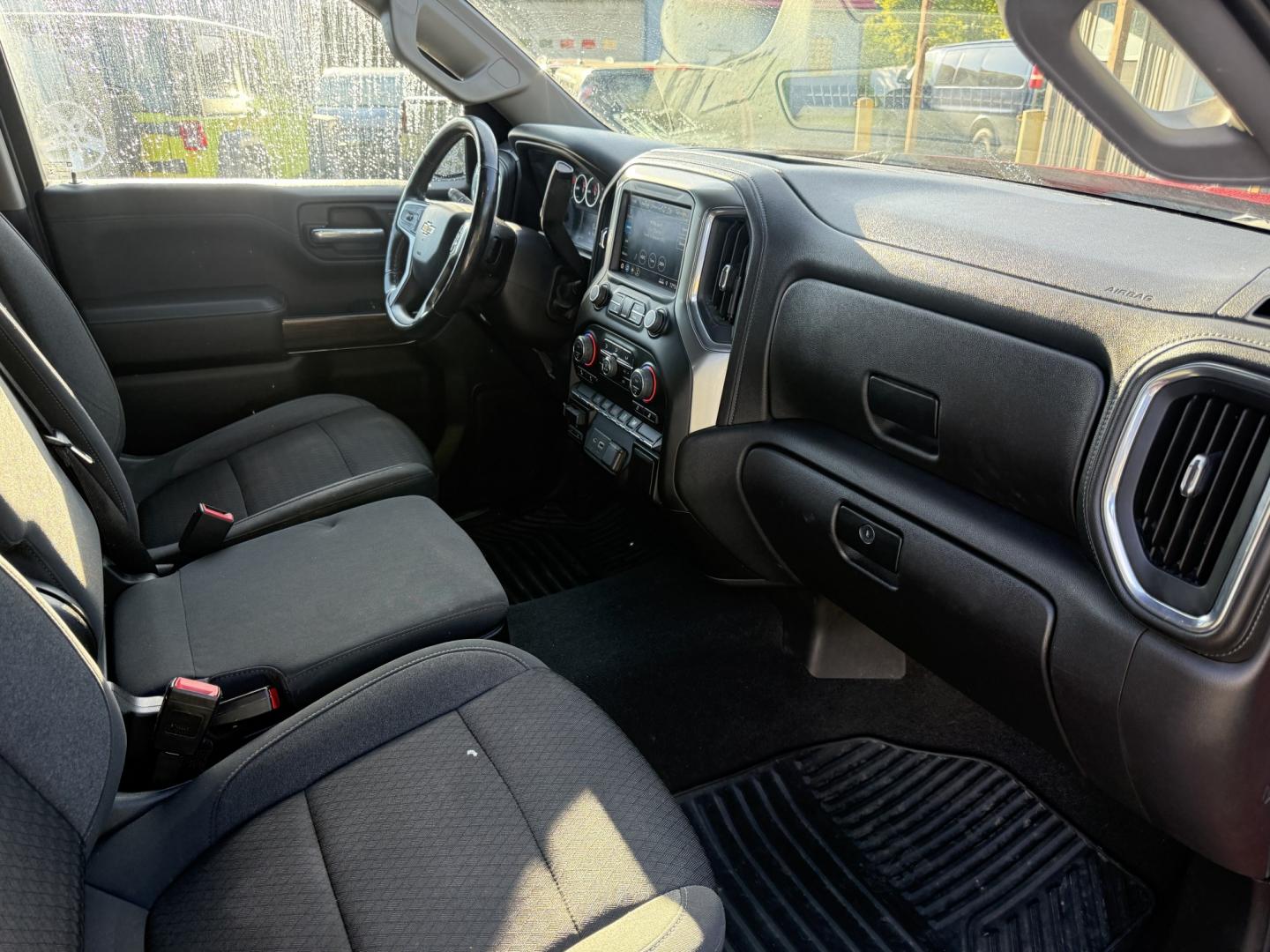 2022 Red /Black Chevrolet Silverado 1500 LT Crew Cab 4WD (3GCUYDED9NG) with an 5.3L V8 OHV 16V engine, Automatic transmission, located at 547 E. Main St., Orwell, OH, 44076, (440) 437-5893, 41.535435, -80.847855 - 2022 Chevrolet Silverado 1500 LTD LT Crew Cab 4WD – Strong V8 Capability with Everyday Comfort This 2022 Chevrolet Silverado 1500 LTD LT Crew Cab 4WD is a capable full-size pickup for drivers who want V8 power and room without needing a heavy-duty work truck. The 5.3L EcoTec3 V8 and 8-speed autom- Photo#38
