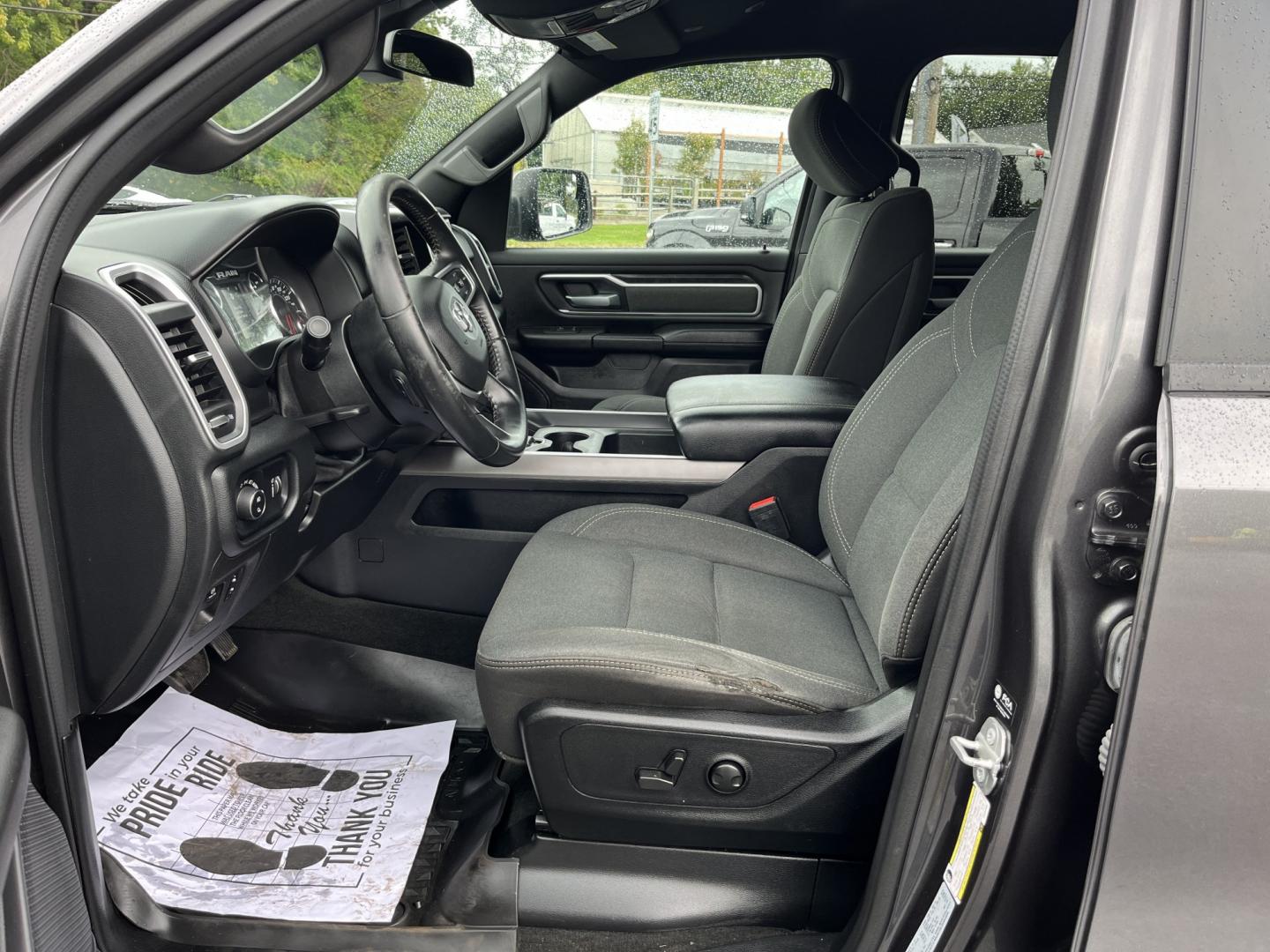 2022 Gray /Black RAM 1500 Big Horn Quad Cab 4WD (1C6SRFBT3NN) with an 5.7L V8 OHV 16V engine, Automatc transmission, located at 547 E. Main St., Orwell, OH, 44076, (440) 437-5893, 41.535435, -80.847855 - 2022 Ram 1500 Big Horn Quad Cab 4WD – HEMI Strength with Sport Style and Serious Towing Capability This 2022 Ram 1500 Big Horn Quad Cab 4WD is a strong, well-equipped pickup for drivers who want V8 power and a sharper look. The Sport Appearance Package, 20" chrome wheels, and Granite Crystal Meta- Photo#17