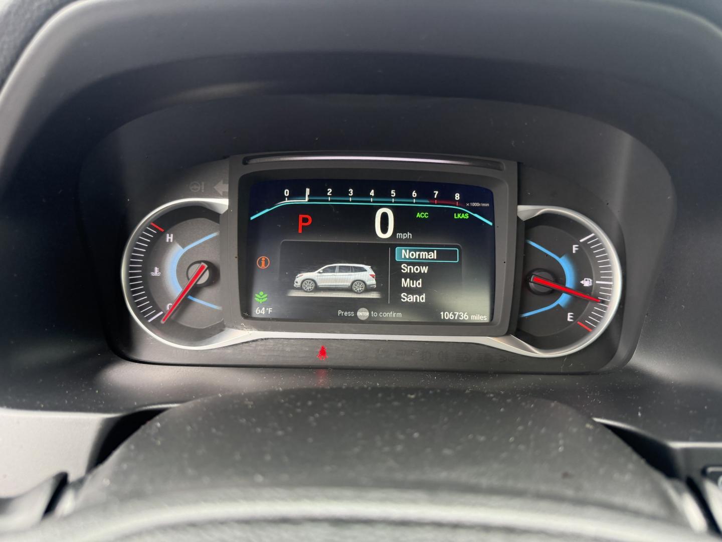 2022 Black /Black Honda Pilot SE 4WD (5FNYF6H21NB) with an 3.5L V6 SOHC 24V engine, Automatic transmission, located at 547 E. Main St., Orwell, OH, 44076, (440) 437-5893, 41.535435, -80.847855 - 2022 Honda Pilot SE AWD – Family-Ready Three-Row Honda with Comfort and Confidence If you need room for the family and the peace of mind of Honda reliability, this 2022 Honda Pilot SE AWD is a strong choice. Finished in Crystal Black Pearl and riding on 20" black alloy wheels, with LED daytime ru- Photo#11