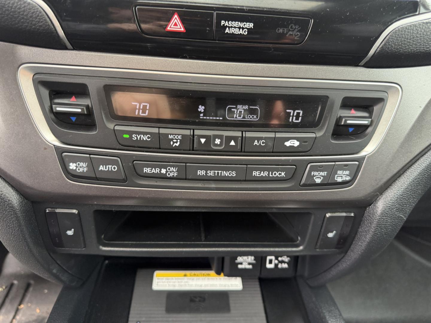 2022 Black /Black Honda Pilot SE 4WD (5FNYF6H21NB) with an 3.5L V6 SOHC 24V engine, Automatic transmission, located at 547 E. Main St., Orwell, OH, 44076, (440) 437-5893, 41.535435, -80.847855 - 2022 Honda Pilot SE AWD – Family-Ready Three-Row Honda with Comfort and Confidence If you need room for the family and the peace of mind of Honda reliability, this 2022 Honda Pilot SE AWD is a strong choice. Finished in Crystal Black Pearl and riding on 20" black alloy wheels, with LED daytime ru- Photo#16