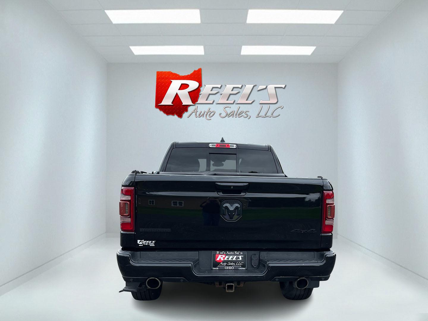 2019 Black /Black RAM 1500 Big Horn Crew Cab SWB 4WD (1C6SRFFT1KN) with an 5.7L V8 OHV 16V engine, Automatic transmission, located at 11115 Chardon Rd. , Chardon, OH, 44024, (440) 214-9705, 41.580246, -81.241943 - 2019 Ram 1500 Big Horn Crew Cab 4WD – Blacked-Out HEMI Style with eTorque Efficiency This 2019 Ram 1500 Big Horn Crew Cab 4WD has a sharper, more upscale look than a plain Big Horn. Finished in Diamond Black Crystal Pearl with 20" black aluminum wheels, full LED exterior lighting, and the Night E- Photo#8