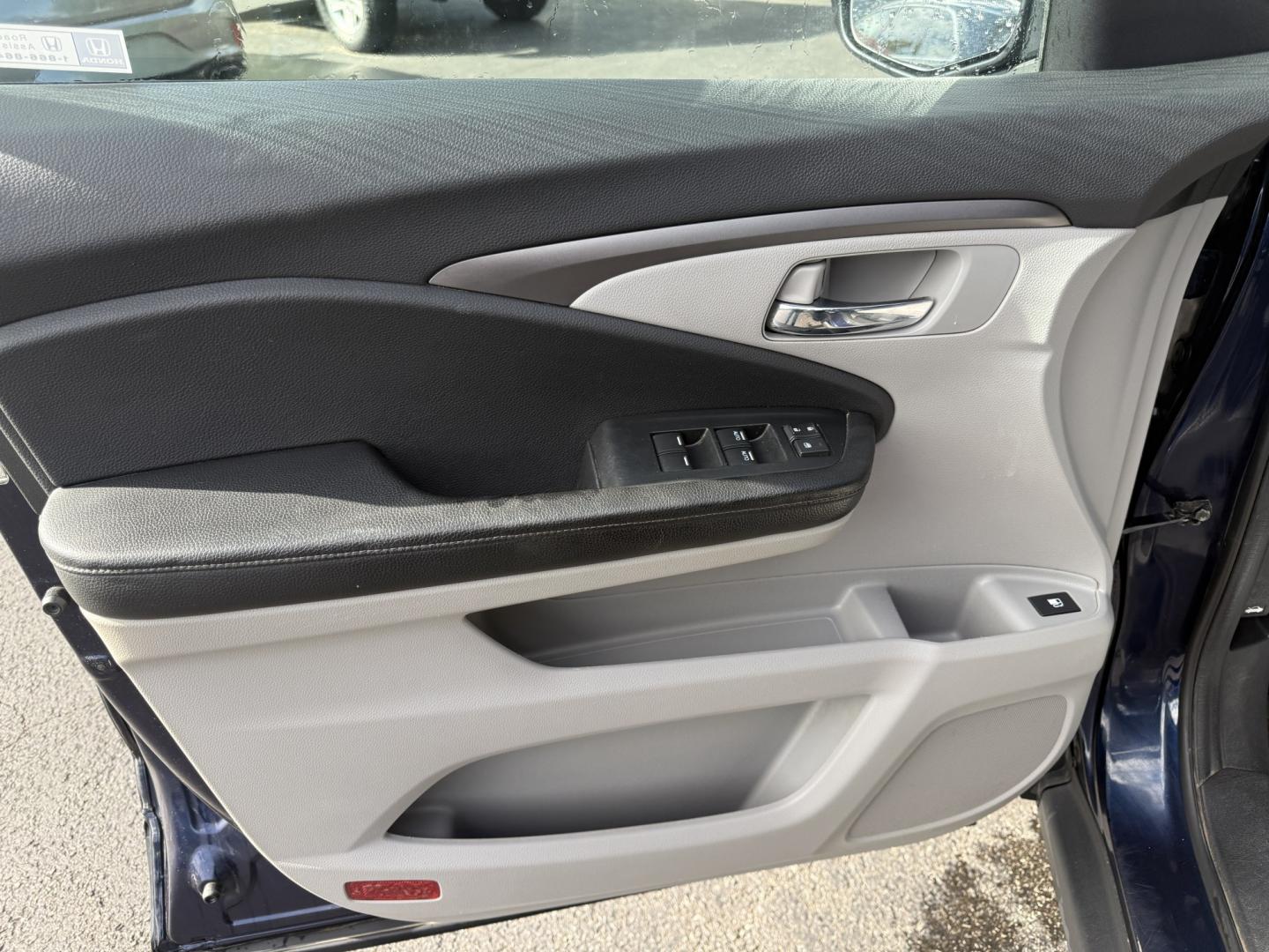 2020 Blue /Gray Honda Ridgeline RTL AWD (5FPYK3F51LB) with an 3.5L V6 SOHC 24V engine, Automatic transmission, located at 11115 Chardon Rd. , Chardon, OH, 44024, (440) 214-9705, 41.580246, -81.241943 - 2020 Honda Ridgeline RTL AWD – Unique Honda Pickup Comfort with Everyday Capability The Ridgeline is Honda’s take on a pickup — more comfortable and car-like than a traditional truck, but still useful when you need a bed and towing. This 2020 RTL AWD is a strong example. Finished in Obsidian- Photo#6