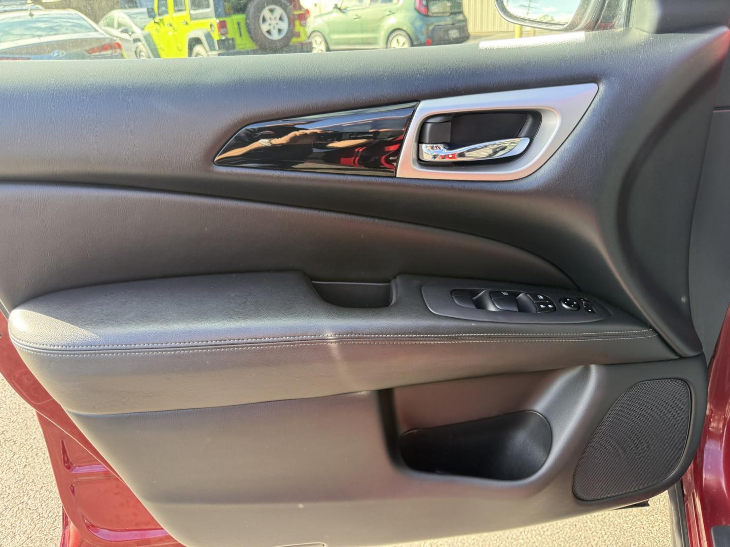 2018 Red /Black Nissan Pathfinder S 4WD (5N1DR2MM8JC) with an 3.5L V6 DOHC 24V engine, Automatic transmission, located at 547 E. Main St., Orwell, OH, 44076, (440) 437-5893, 41.535435, -80.847855 - 2018 Nissan Pathfinder S 4WD – Room for Seven with Fresh Brakes and One-Owner History If you need a three-row SUV that can take the whole family, this 2018 Nissan Pathfinder S 4WD is a practical choice. With room for seven, it is built for school runs, weekend trips, and everyday family life. The- Photo#8