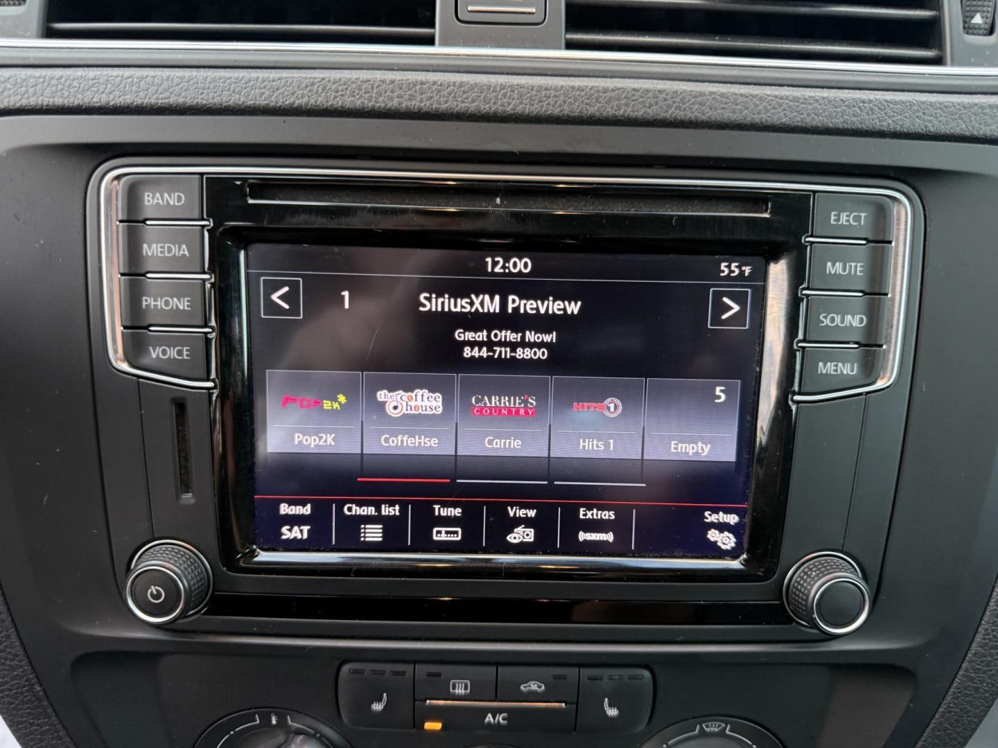 2017 Black /Black Volkswagen Jetta 1.4T SE 6A (3VWDB7AJXHM) with an 1.4L I4 DOHC 20V Turbo engine, Automatic transmission, located at 547 E. Main St., Orwell, OH, 44076, (440) 437-5893, 41.535435, -80.847855 - 2017 Volkswagen Jetta SE – Efficient German Sedan Comfort with Everyday Convenience If you want a compact sedan that feels a little more refined than a basic commuter car, this 2017 Volkswagen Jetta SE is a strong option. The 1.4L Turbocharged engine and 6-speed automatic deliver smooth everyday- Photo#14