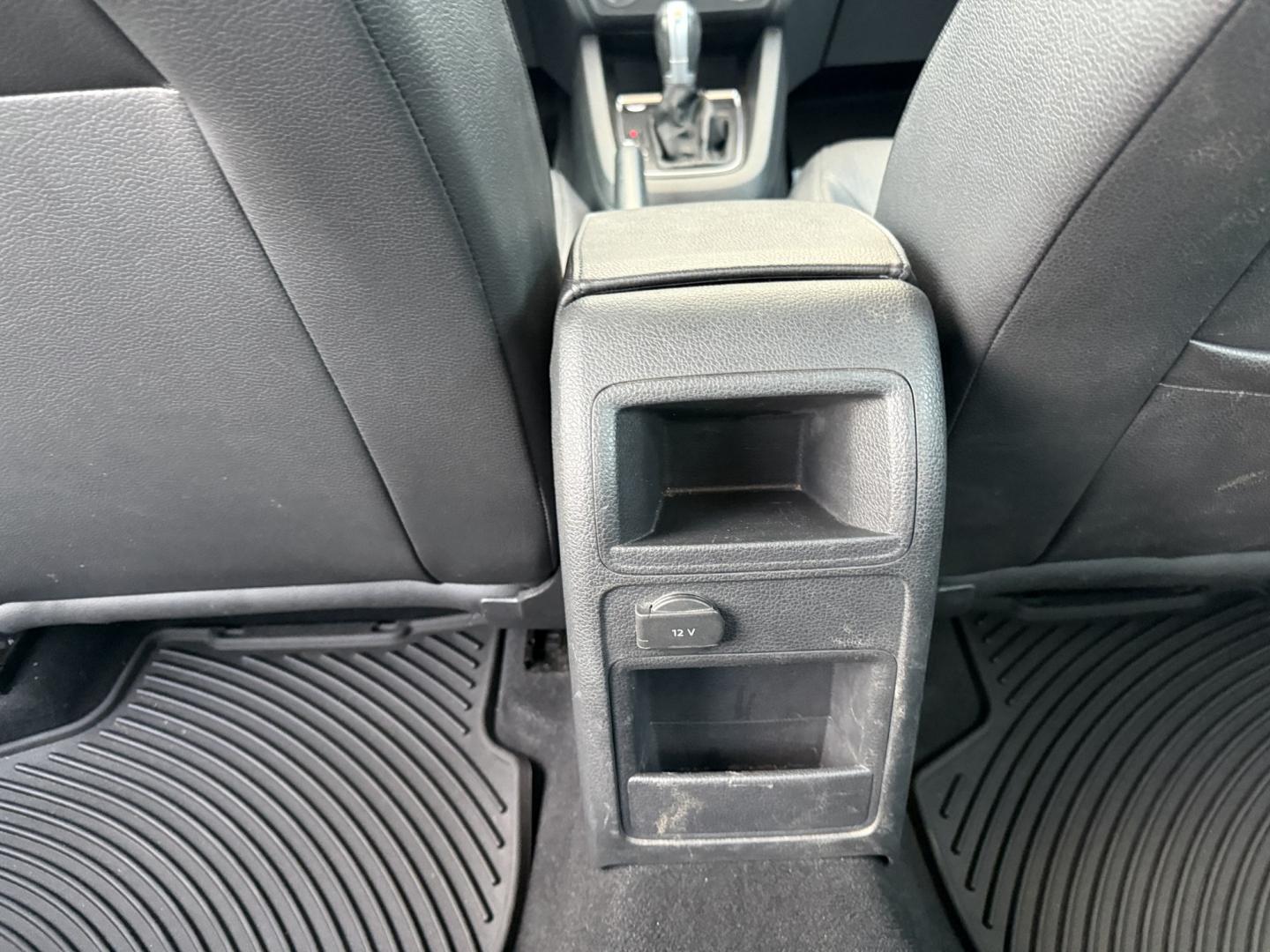 2017 Black /Black Volkswagen Jetta 1.4T SE 6A (3VWDB7AJXHM) with an 1.4L I4 DOHC 20V Turbo engine, Automatic transmission, located at 547 E. Main St., Orwell, OH, 44076, (440) 437-5893, 41.535435, -80.847855 - 2017 Volkswagen Jetta SE – Efficient German Sedan Comfort with Everyday Convenience If you want a compact sedan that feels a little more refined than a basic commuter car, this 2017 Volkswagen Jetta SE is a strong option. The 1.4L Turbocharged engine and 6-speed automatic deliver smooth everyday- Photo#21