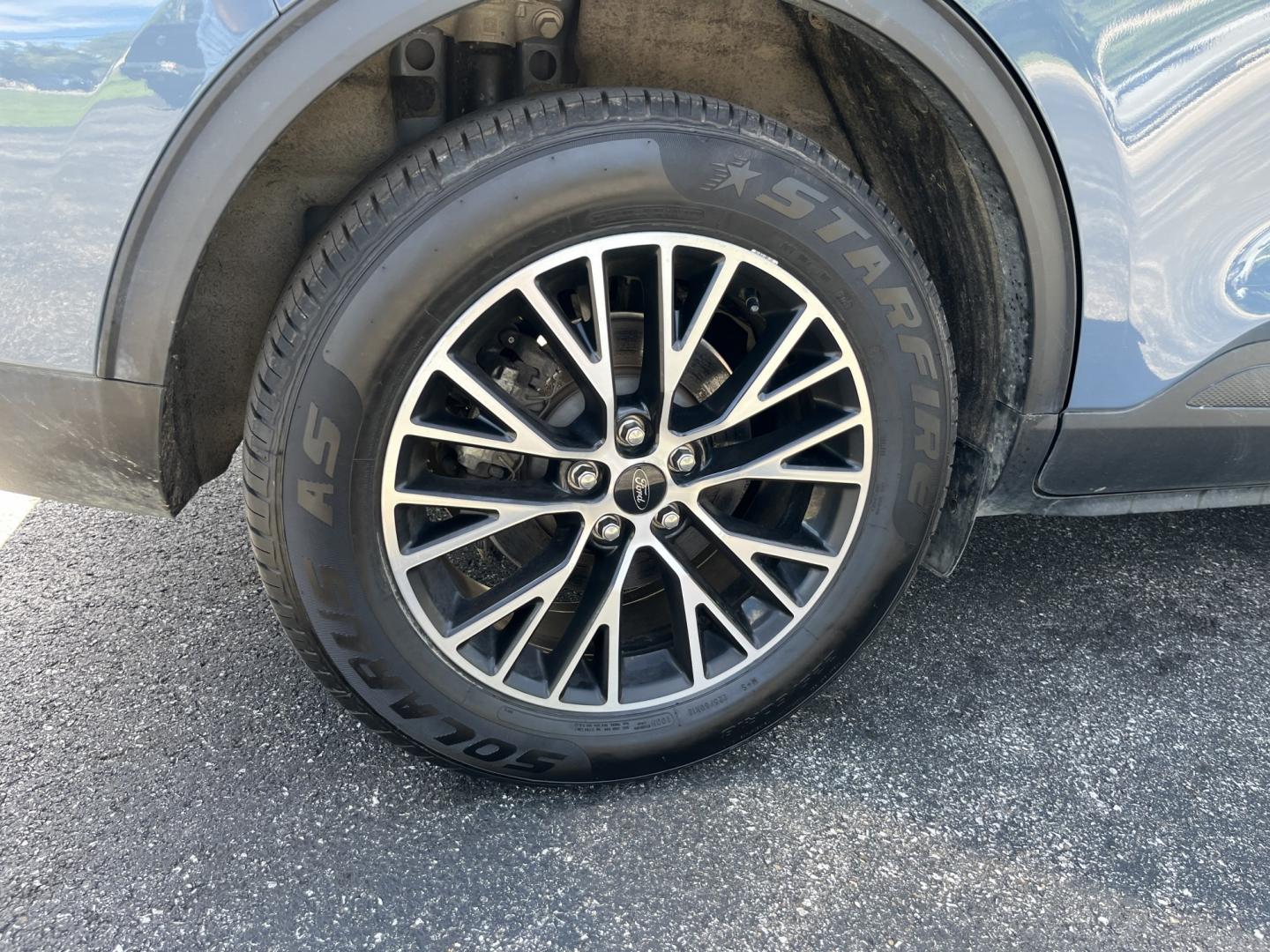 2023 Blue /Black Ford Escape Plug-in Hybrid SE (1FMCU0E19PU) with an 2.5L I4 DOHC 16V HYBRID engine, Automatic transmission, located at 11115 Chardon Rd. , Chardon, OH, 44024, (440) 214-9705, 41.580246, -81.241943 - 2023 Ford Escape Plug-In Hybrid – Efficient Family Crossover with Modern Tech and One-Owner History If you want a compact SUV that saves fuel without giving up everyday comfort, this 2023 Ford Escape Plug-In Hybrid is a strong option. The 2.5L hybrid system delivers a standout 40 MPG combined rat- Photo#7