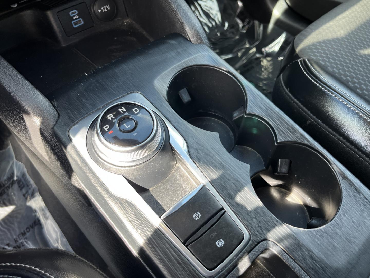 2023 Blue /Black Ford Escape Plug-in Hybrid SE (1FMCU0E19PU) with an 2.5L I4 DOHC 16V HYBRID engine, Automatic transmission, located at 11115 Chardon Rd. , Chardon, OH, 44024, (440) 214-9705, 41.580246, -81.241943 - 2023 Ford Escape Plug-In Hybrid – Efficient Family Crossover with Modern Tech and One-Owner History If you want a compact SUV that saves fuel without giving up everyday comfort, this 2023 Ford Escape Plug-In Hybrid is a strong option. The 2.5L hybrid system delivers a standout 40 MPG combined rat- Photo#26
