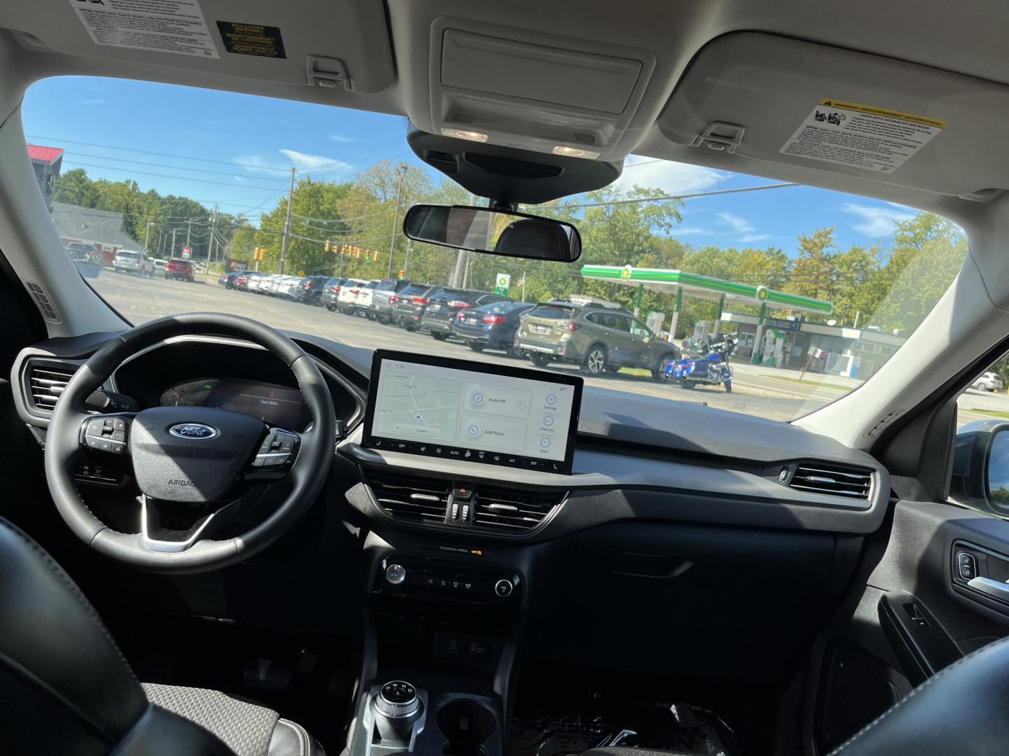 2023 Blue /Black Ford Escape Plug-in Hybrid SE (1FMCU0E19PU) with an 2.5L I4 DOHC 16V HYBRID engine, Automatic transmission, located at 11115 Chardon Rd. , Chardon, OH, 44024, (440) 214-9705, 41.580246, -81.241943 - 2023 Ford Escape Plug-In Hybrid – Efficient Family Crossover with Modern Tech and One-Owner History If you want a compact SUV that saves fuel without giving up everyday comfort, this 2023 Ford Escape Plug-In Hybrid is a strong option. The 2.5L hybrid system delivers a standout 40 MPG combined rat- Photo#30