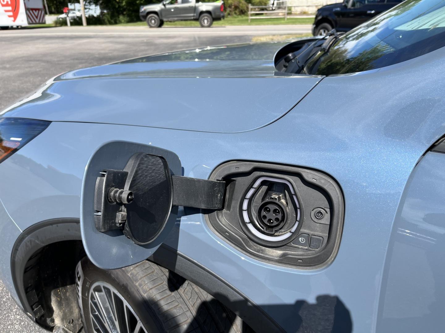 2023 Blue /Black Ford Escape Plug-in Hybrid SE (1FMCU0E19PU) with an 2.5L I4 DOHC 16V HYBRID engine, Automatic transmission, located at 11115 Chardon Rd. , Chardon, OH, 44024, (440) 214-9705, 41.580246, -81.241943 - 2023 Ford Escape Plug-In Hybrid – Efficient Family Crossover with Modern Tech and One-Owner History If you want a compact SUV that saves fuel without giving up everyday comfort, this 2023 Ford Escape Plug-In Hybrid is a strong option. The 2.5L hybrid system delivers a standout 40 MPG combined rat- Photo#36