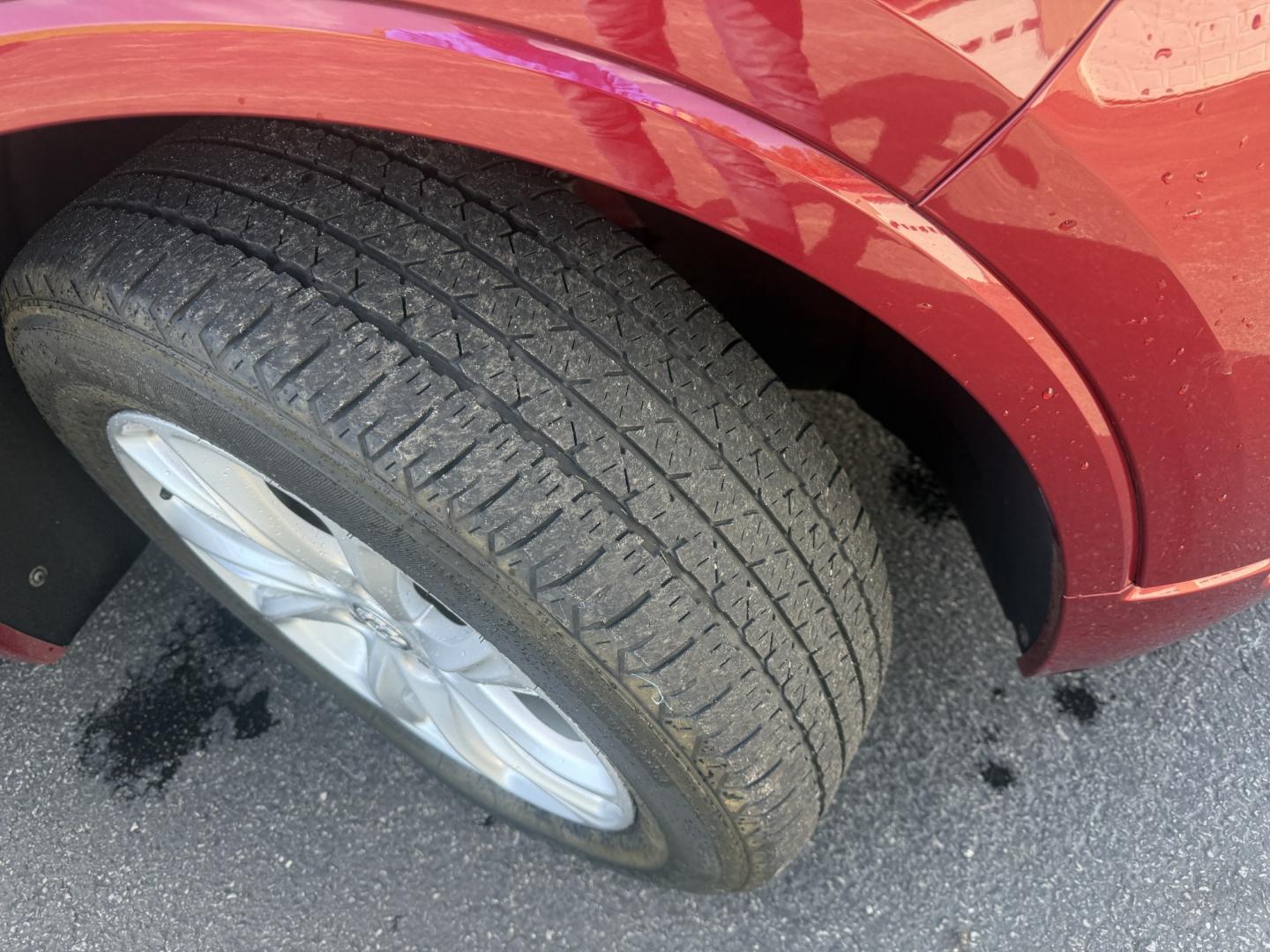 2019 Red /Beige Buick Envision Preferred AWD (LRBFX1SA7KD) with an 2.5L I4 DOHC 24V engine, Automatic transmission, located at 547 E. Main St., Orwell, OH, 44076, (440) 437-5893, 41.535435, -80.847855 - 2019 Buick Envision Preferred AWD – Refined Compact SUV Comfort with Everyday Convenience The Envision is Buick’s more upscale compact SUV, and this 2019 Preferred AWD is a practical way into that quieter, more polished feel. Finished in Agate Red Metallic, with LED daytime running lights and d- Photo#3