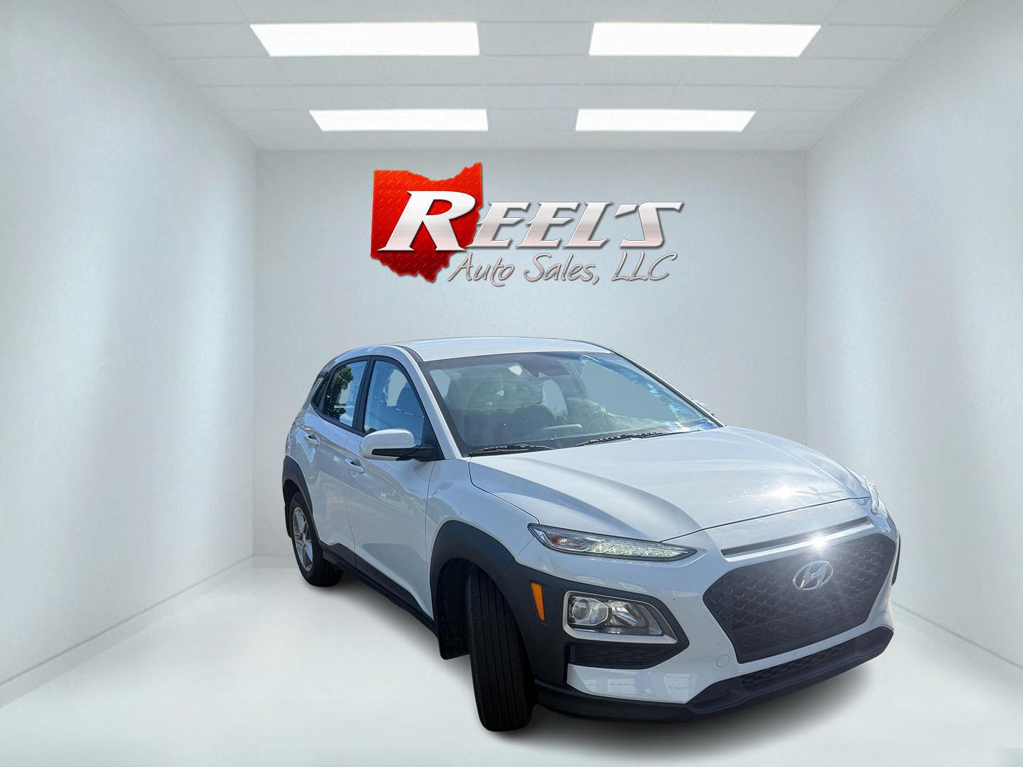 2020 White /Black Hyundai Kona SE AWD (KM8K1CAA2LU) with an 2.0L I4 DOHC 16V engine, Automatic transmission, located at 547 E. Main St., Orwell, OH, 44076, (440) 437-5893, 41.535435, -80.847855 - 2020 Hyundai Kona SE AWD – Compact Crossover Efficiency with All-Weather Confidence If you want a smaller SUV that is easy to park and still ready for changing weather, this 2020 Hyundai Kona SE AWD is a practical choice. The 2.0L engine and 6-speed automatic deliver smooth everyday power and a s- Photo#2