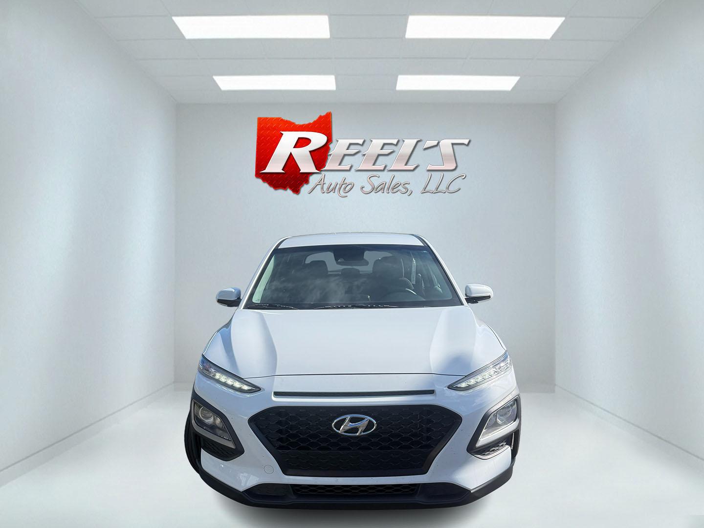 2020 White /Black Hyundai Kona SE AWD (KM8K1CAA2LU) with an 2.0L I4 DOHC 16V engine, Automatic transmission, located at 547 E. Main St., Orwell, OH, 44076, (440) 437-5893, 41.535435, -80.847855 - 2020 Hyundai Kona SE AWD – Compact Crossover Efficiency with All-Weather Confidence If you want a smaller SUV that is easy to park and still ready for changing weather, this 2020 Hyundai Kona SE AWD is a practical choice. The 2.0L engine and 6-speed automatic deliver smooth everyday power and a s- Photo#1