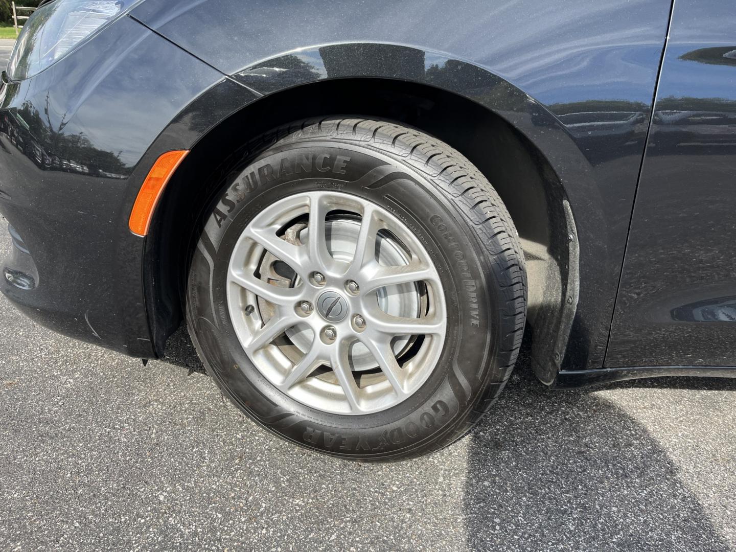 2023 Black /Black Chrysler Voyager LX (2C4RC1CG3PR) with an 3.6L V6 DOHC 24V engine, Automatic transmission, located at 11115 Chardon Rd. , Chardon, OH, 44024, (440) 214-9705, 41.580246, -81.241943 - 2023 Chrysler Voyager LX – Family-Ready Minivan with Room, Comfort, and One-Owner History If you need a van that makes family life easier, this 2023 Chrysler Voyager LX is built for that. There is room for the kids, the gear, and the longer drives that come with a full household. The 3.6L Pentast- Photo#12